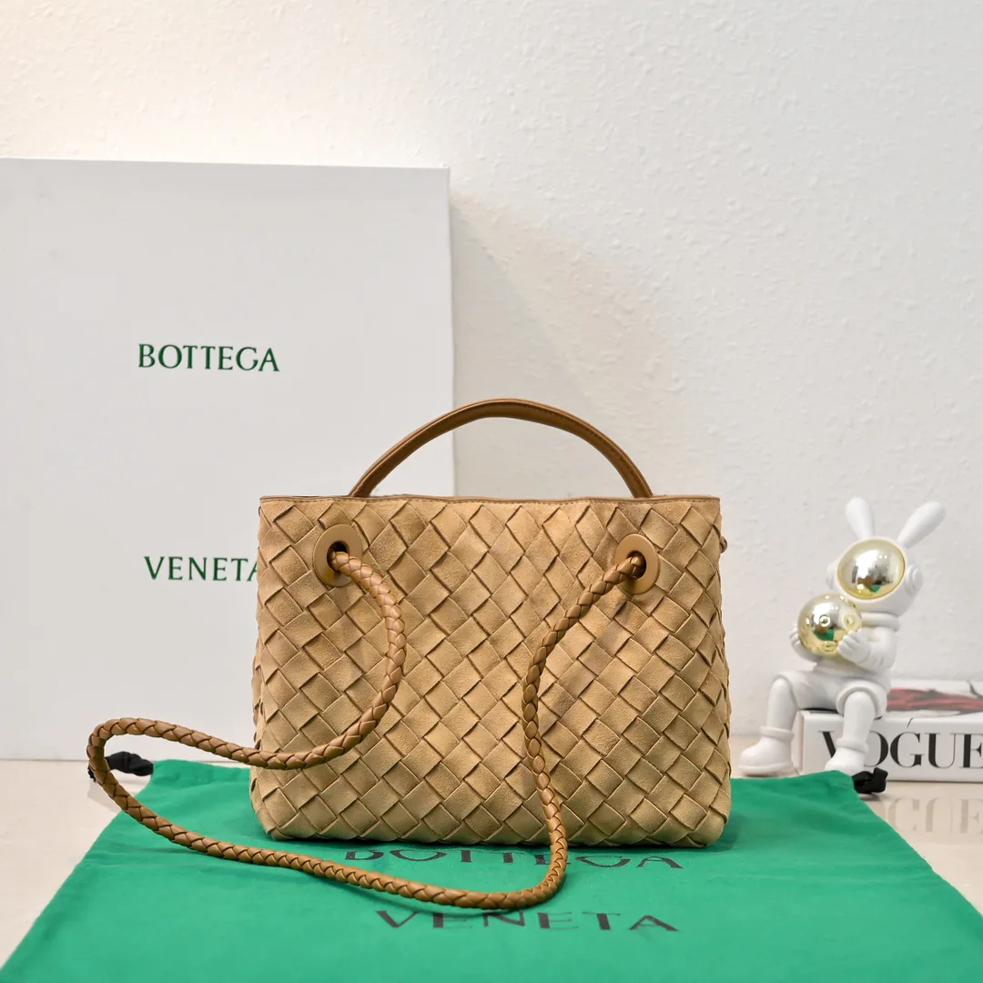 Классические Сумки Женские Bottega Veneta 11669037