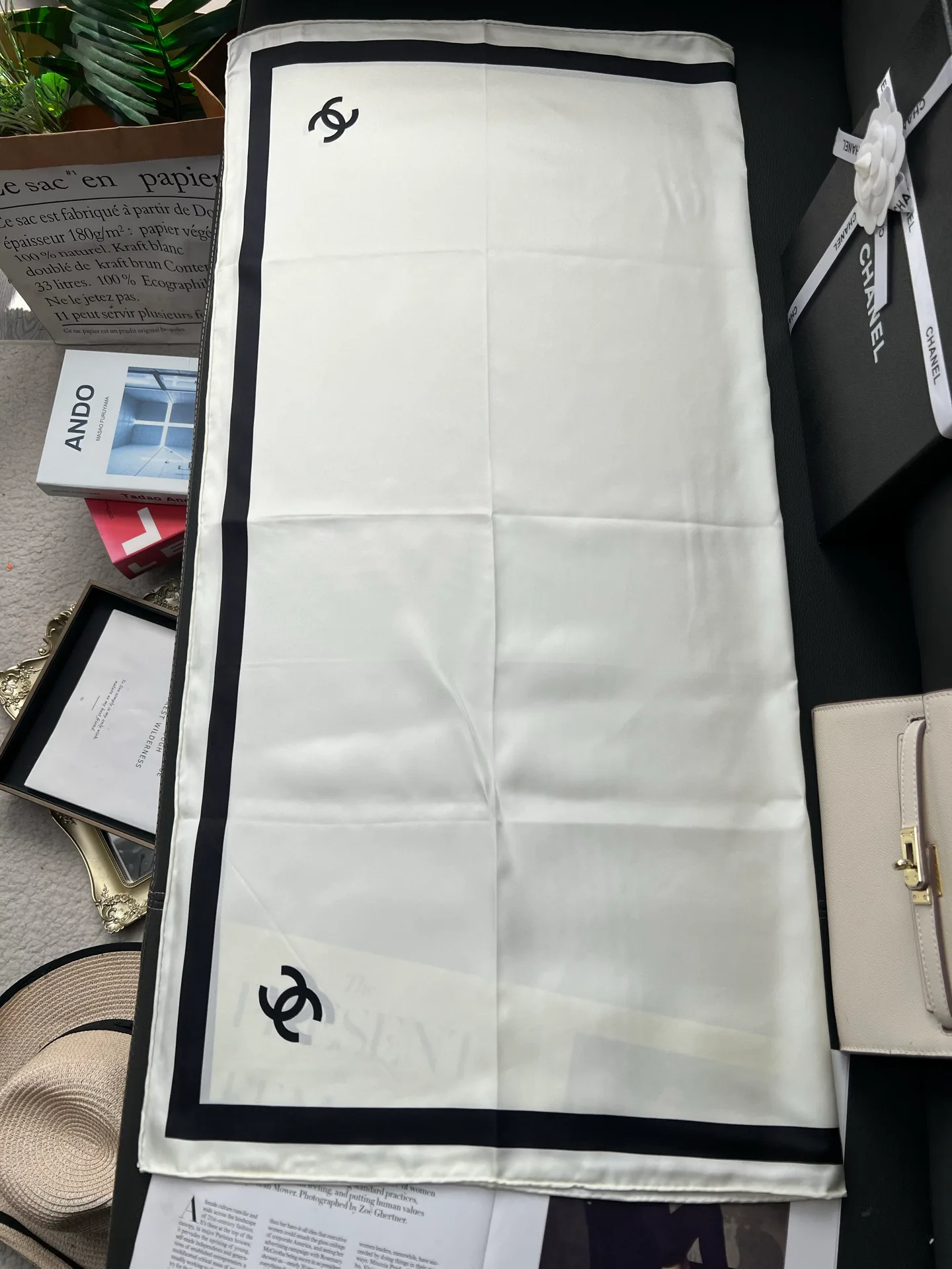 Платки Chanel 13416564