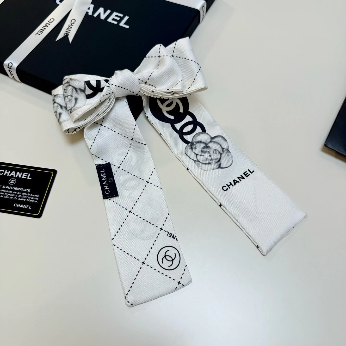 Платки Chanel 11568177