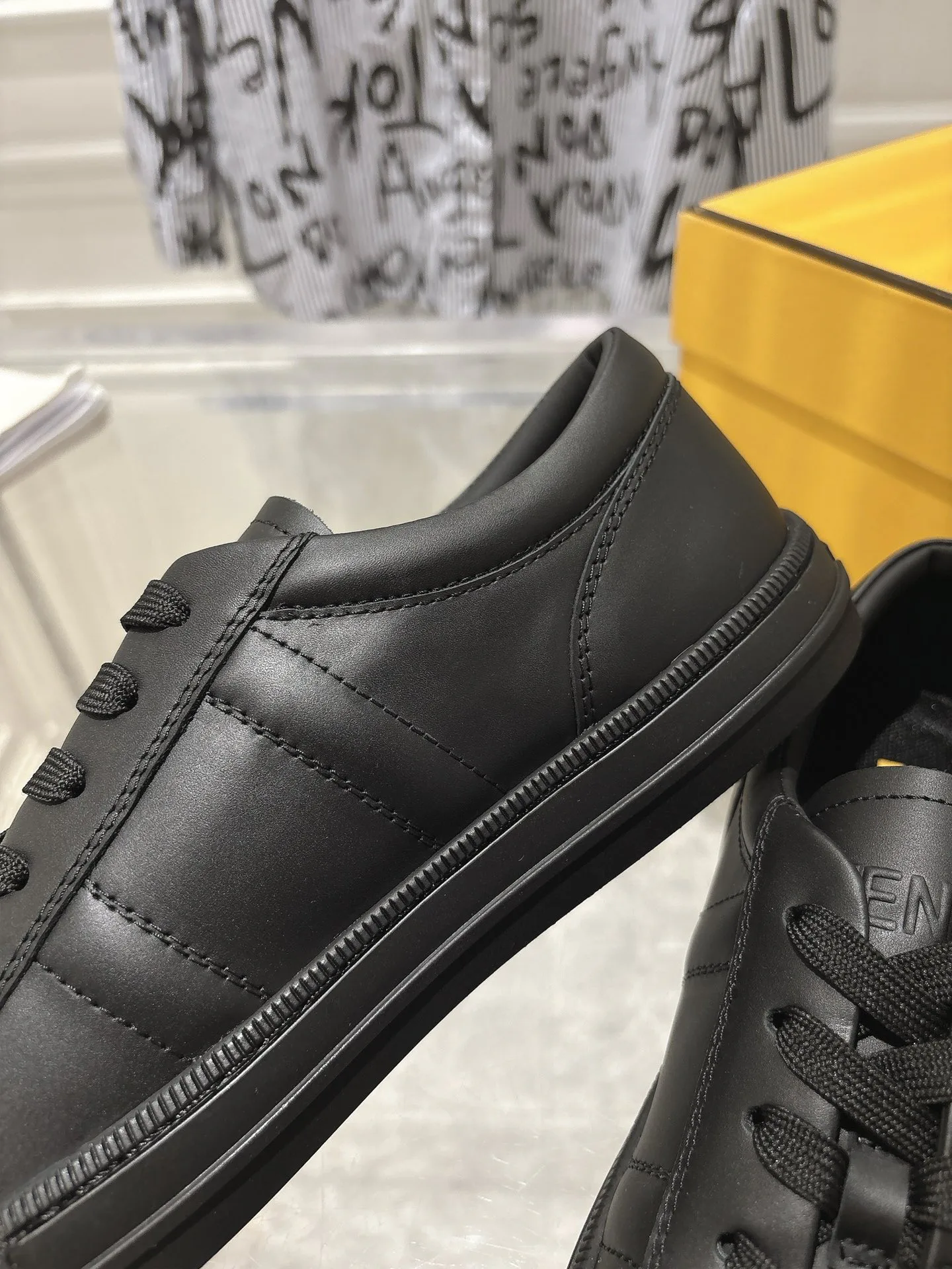 Кеды Женские Fendi 103698