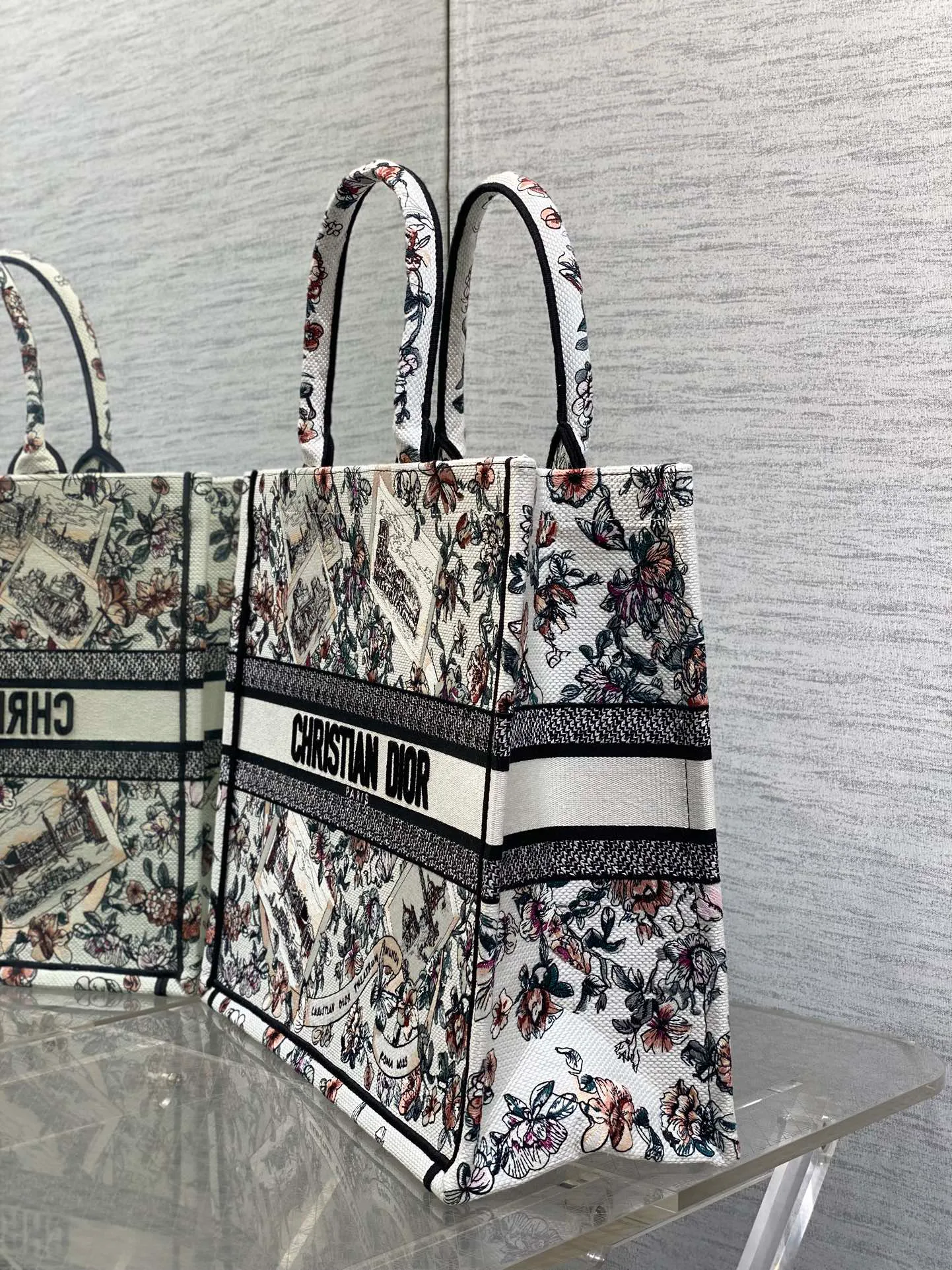 Классические Сумки Женские Christian Dior 11224066