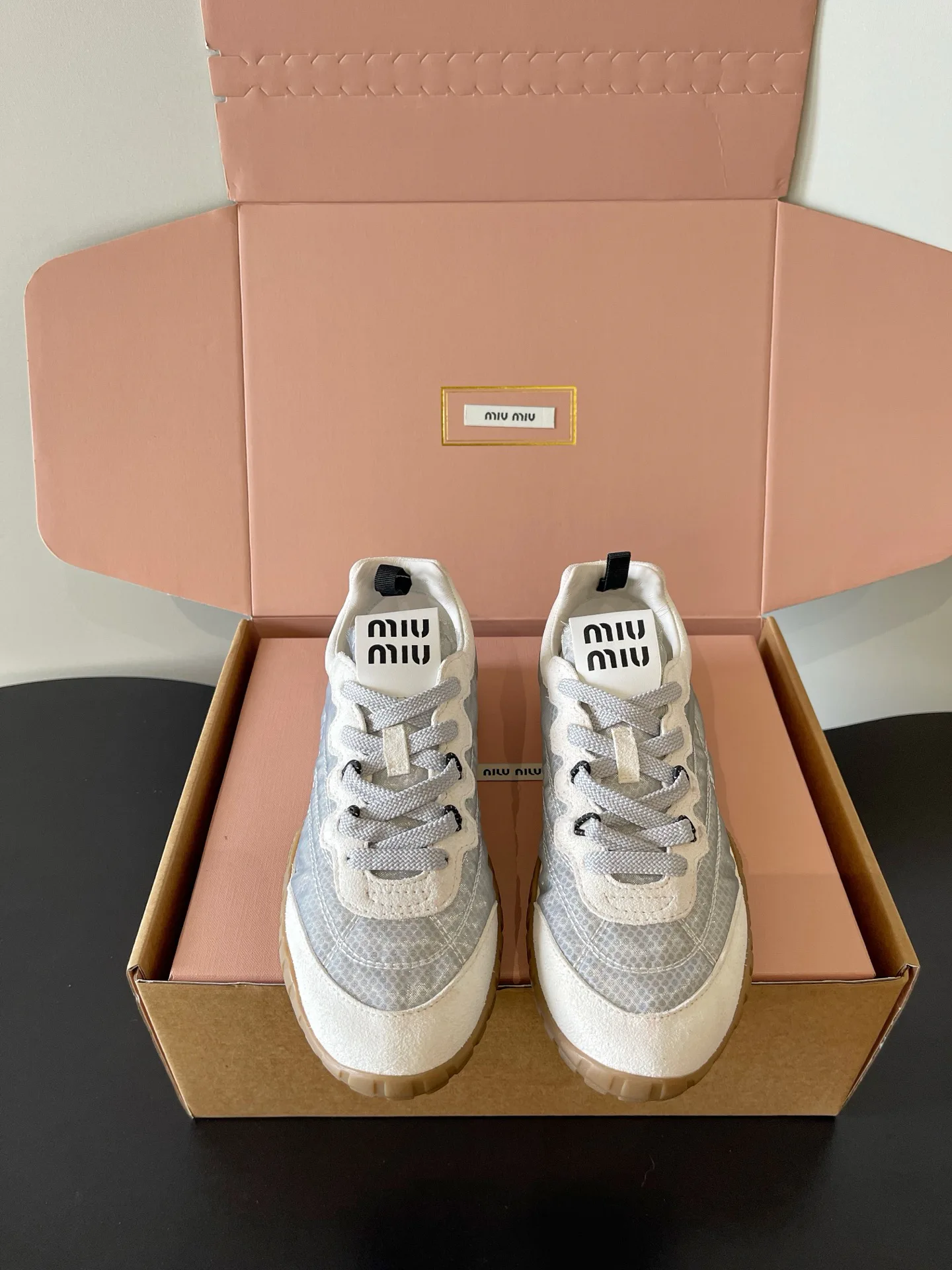 Кроссовки Женские Miu Miu 17920441