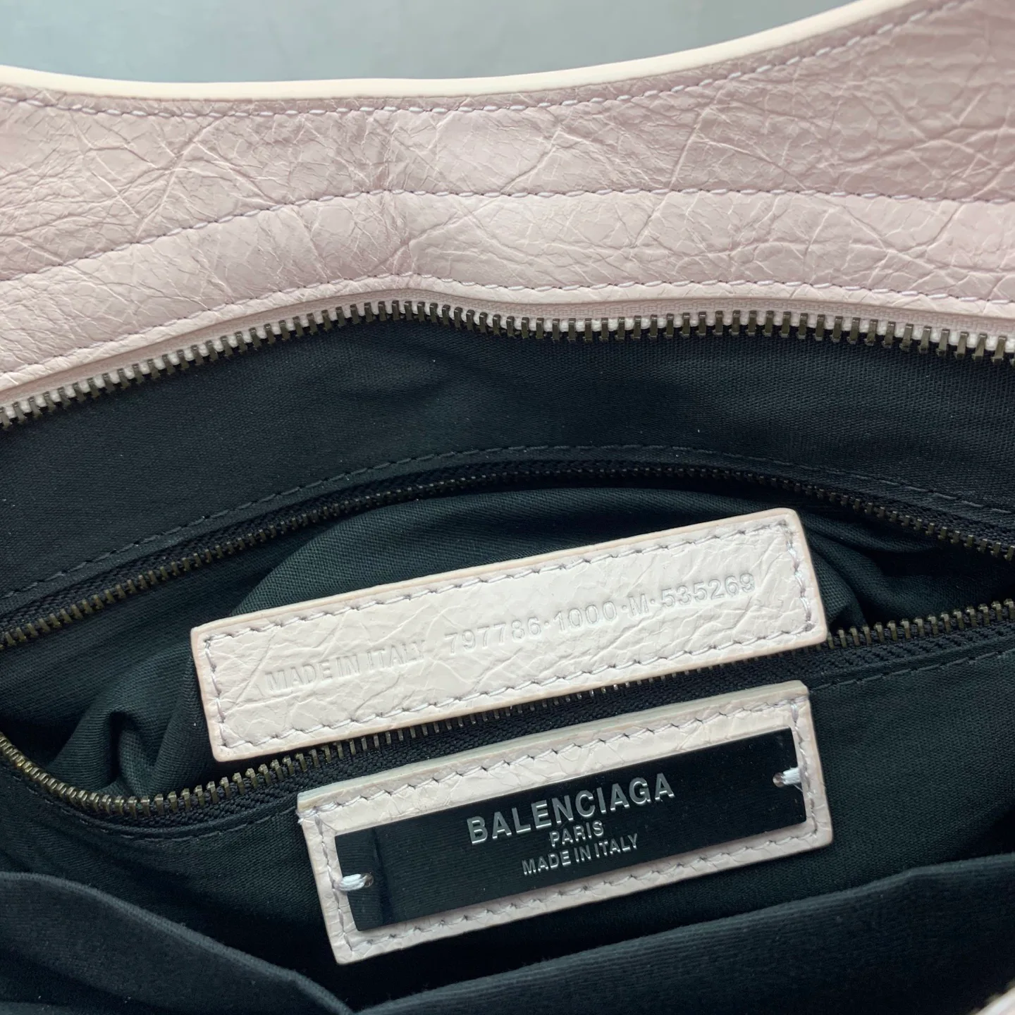 Классические Сумки Женские Balenciaga 18135973
