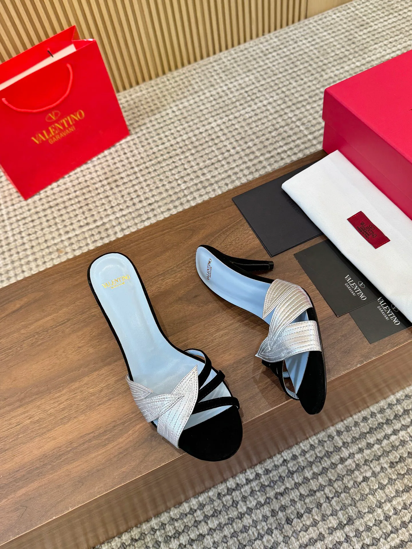 Босоножки Женские Valentino 9737241