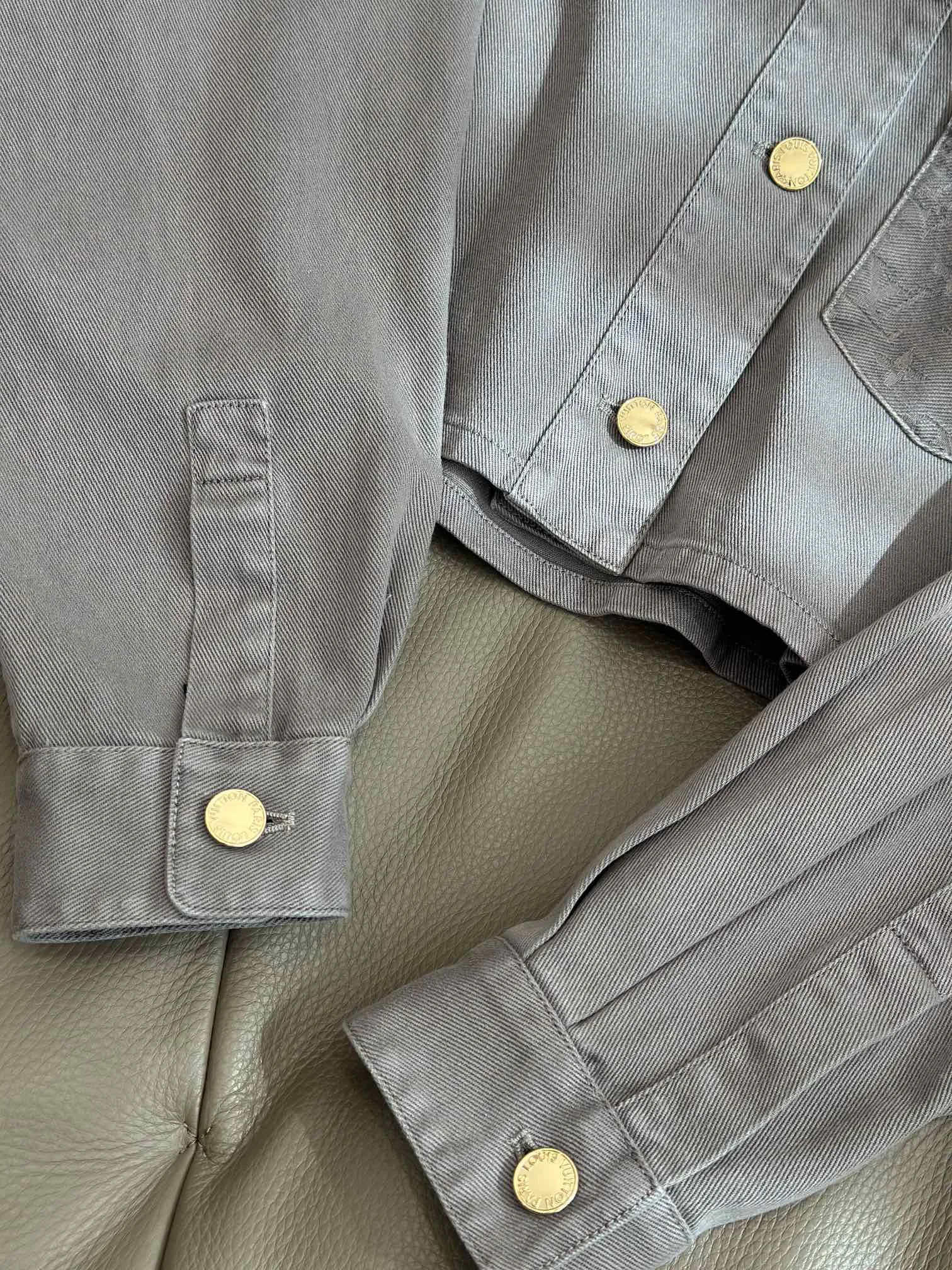 Рубашки Женские Louis Vuitton 10299906