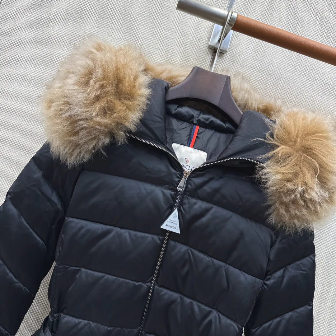 Куртки И Пуховики Женские Moncler 18506475