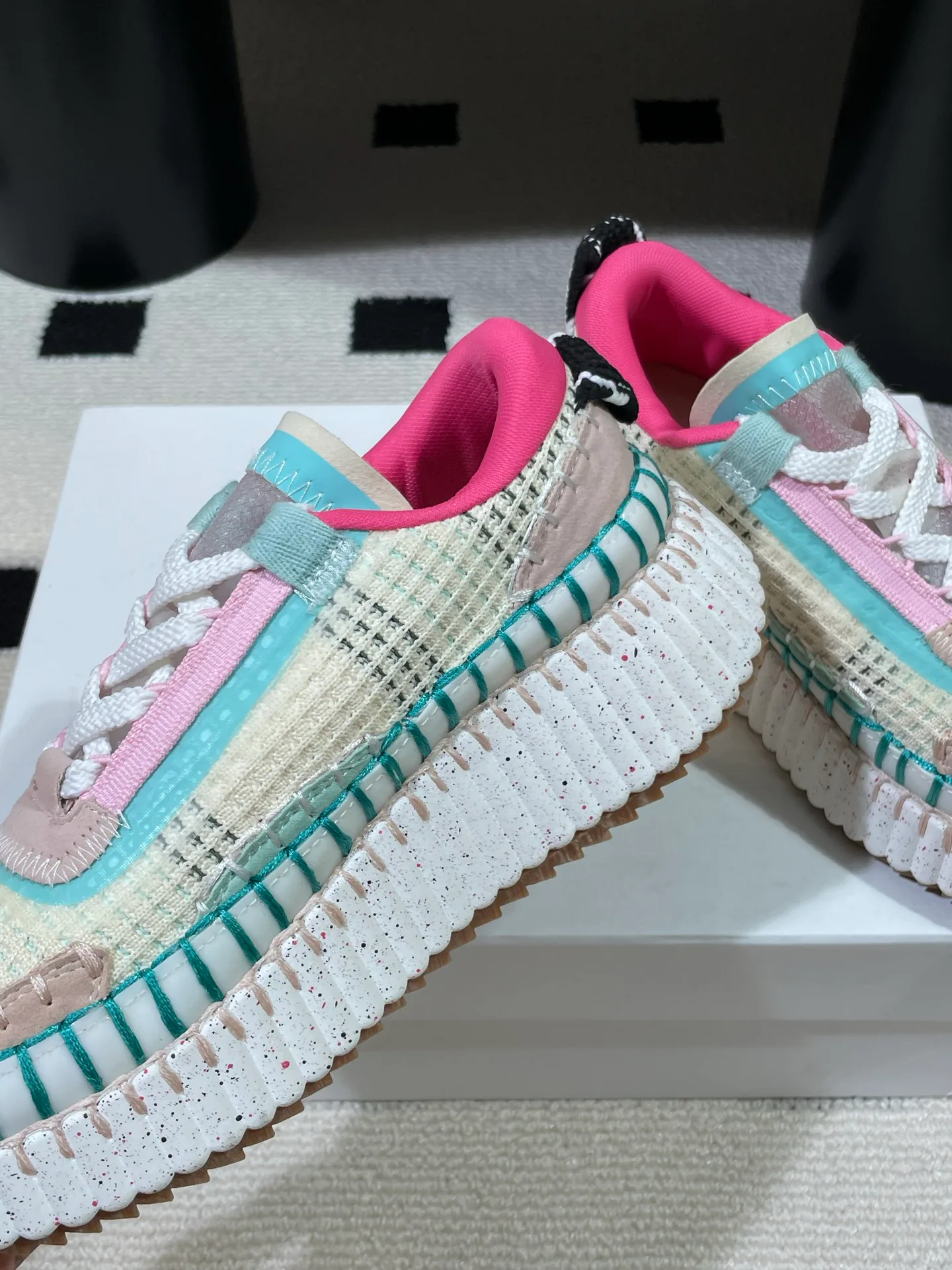 Кроссовки Женские Chloe 1511800
