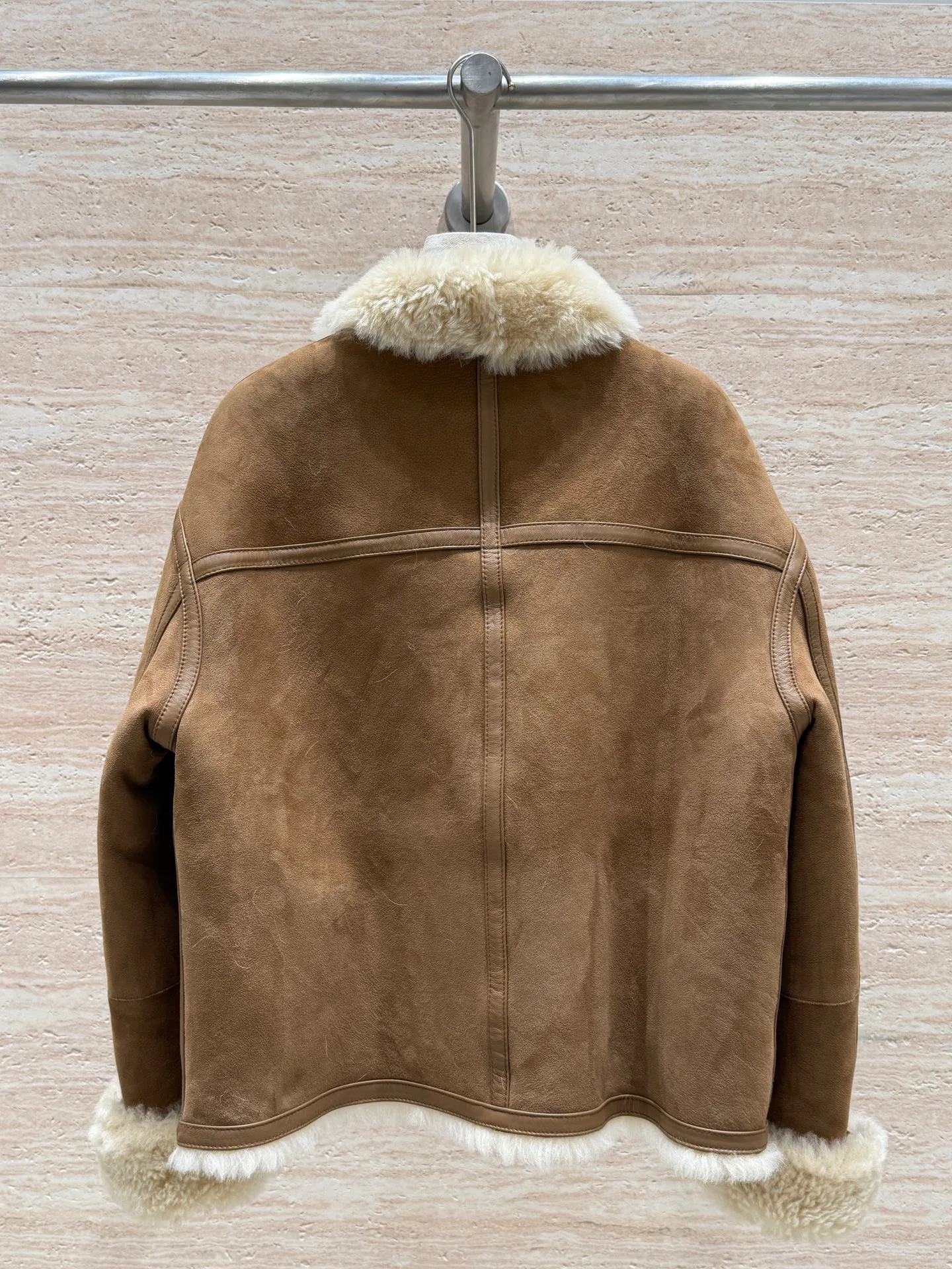 Кожаные Куртки И Дублёнки Женские Loewe 2772652