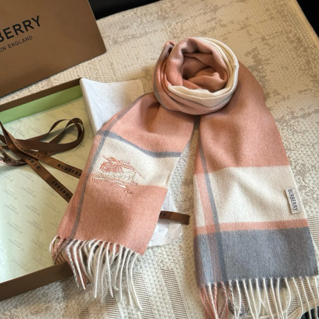 Шарфы Burberry 218466