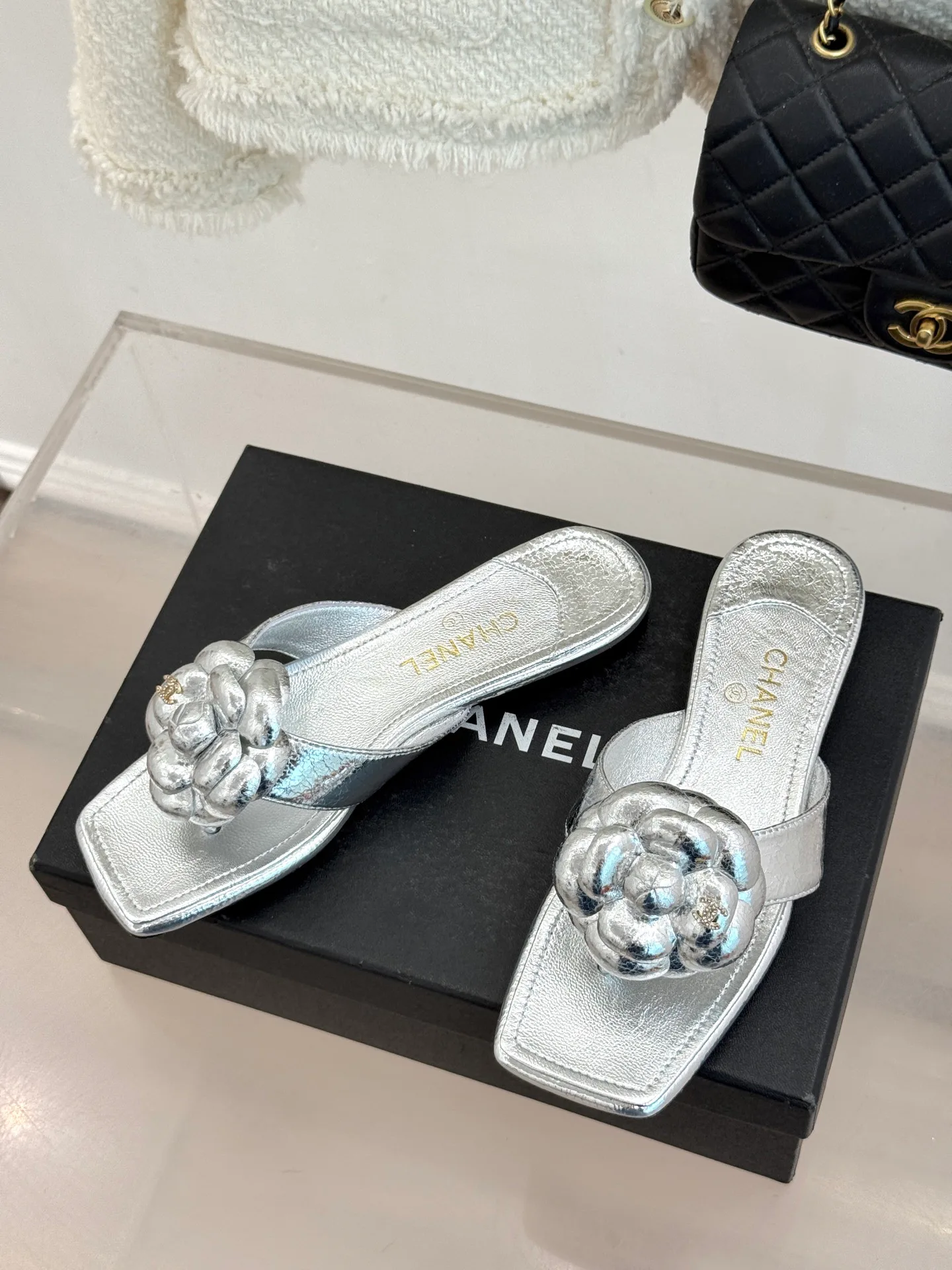 Шлепанцы Женские Chanel 13151658
