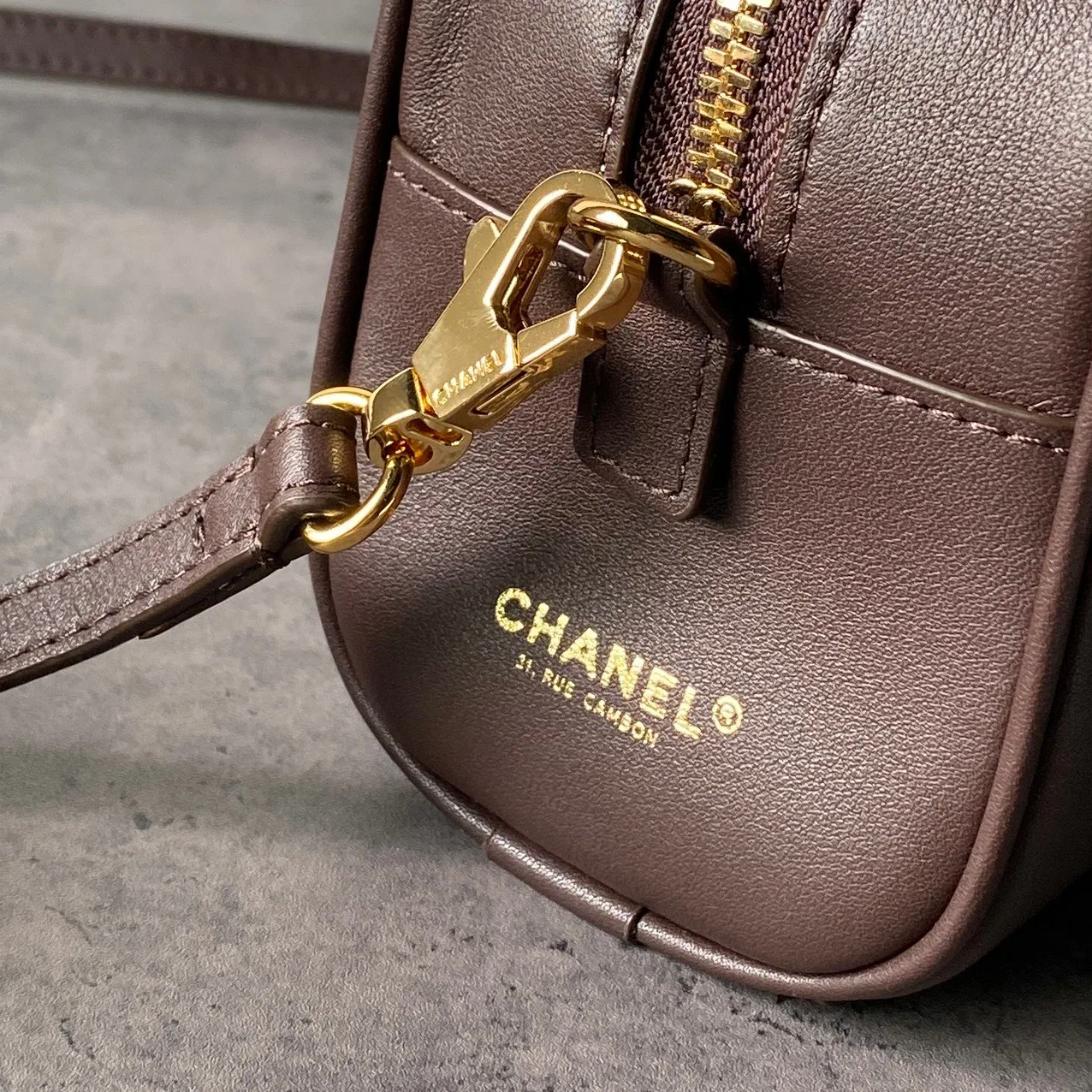 Классические Сумки Женские Chanel 18208030