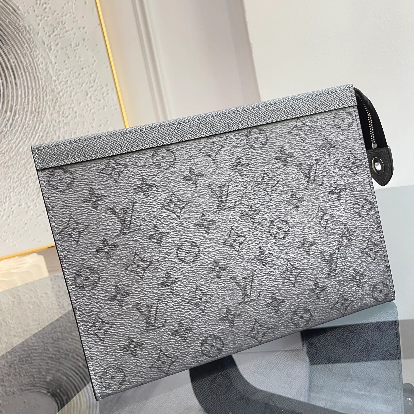 Клатчи Женские Louis Vuitton 11668945