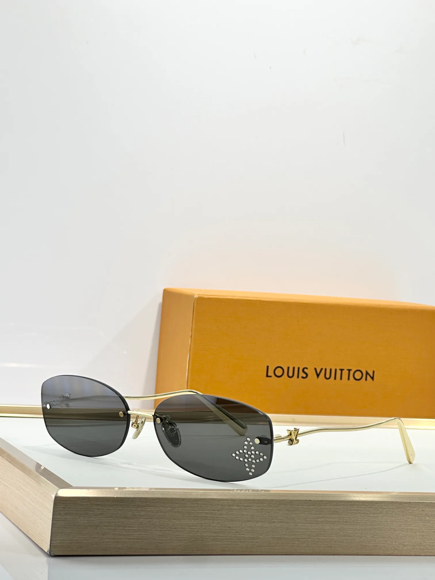 Очки Louis Vuitton 825809