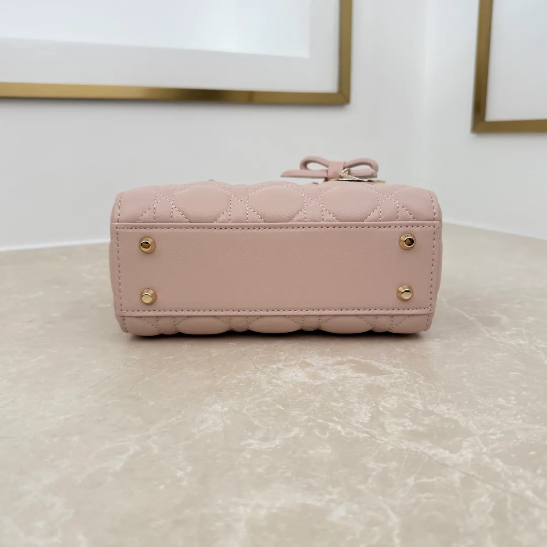 Классические Сумки Женские Christian Dior 18116218
