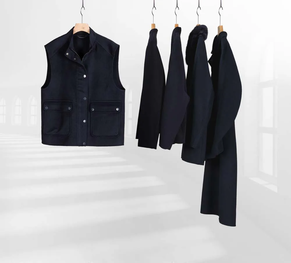 Жилеты Женские Brunello Cucinelli 18933958