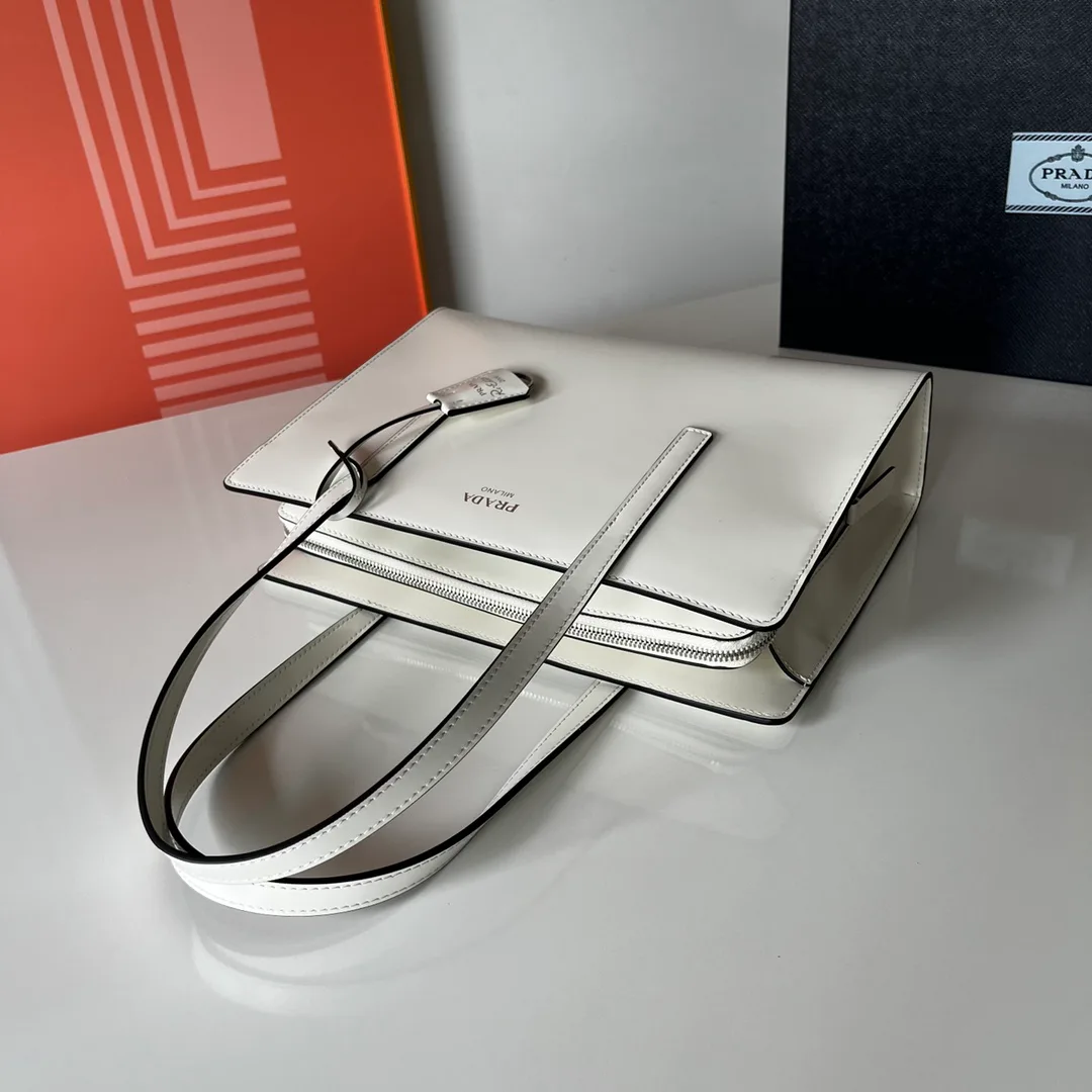 Классические Сумки Женские Prada 6952