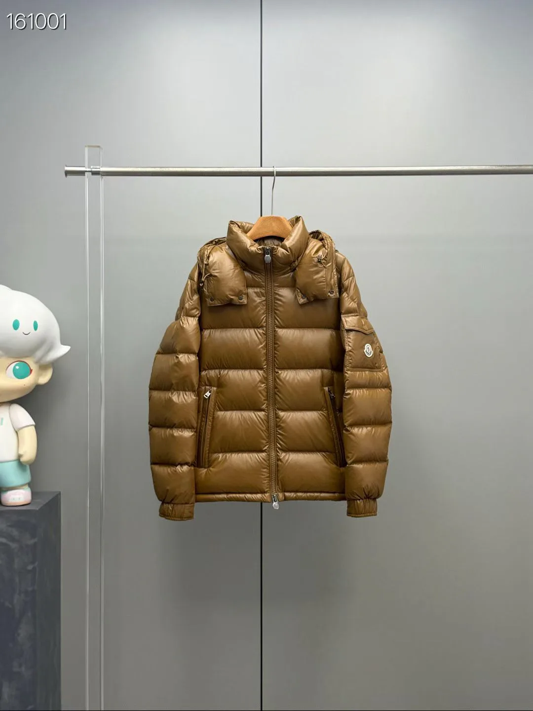 Куртки И Пуховики Женские Moncler 18761905