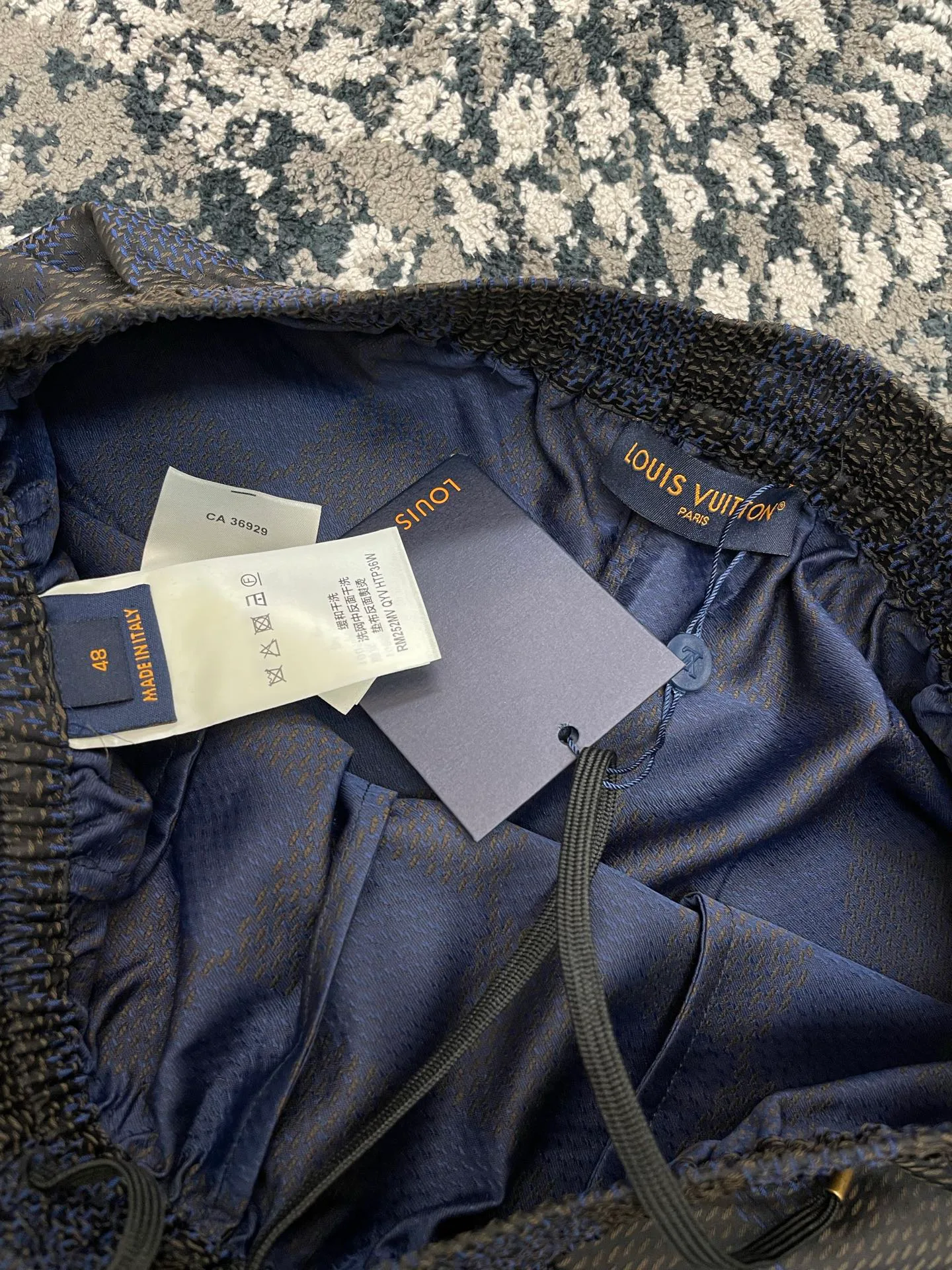 Шорты Мужские Louis Vuitton 13077232