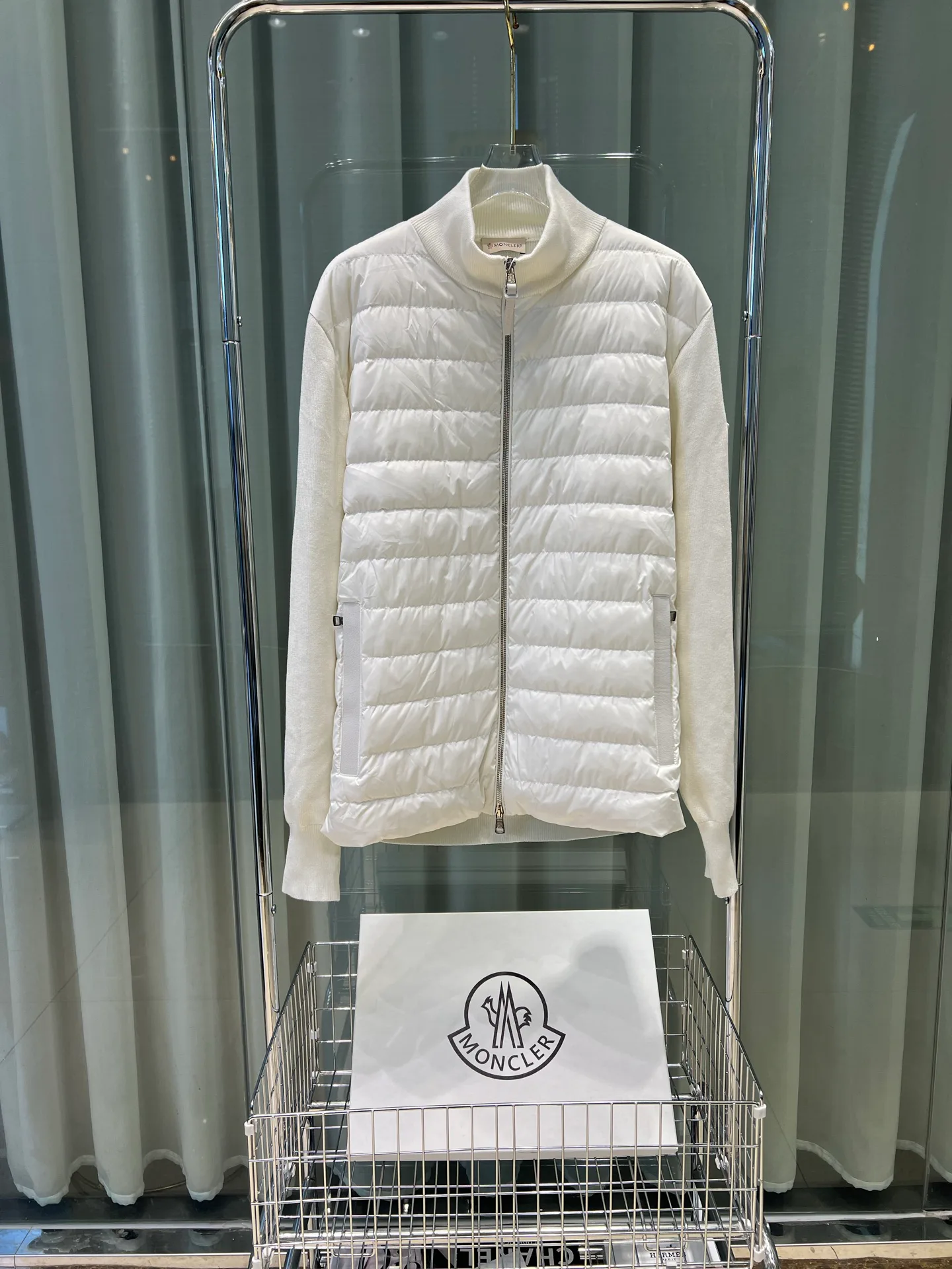 Куртки И Пуховики Женские Moncler 17323201