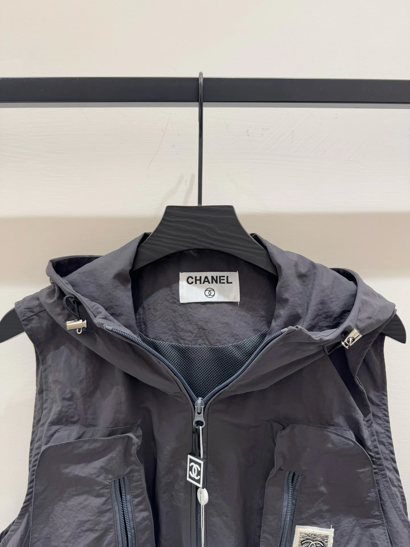 Жилеты Женские Chanel 12625484