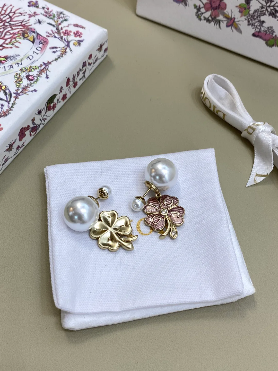 Бижутерия Christian Dior 17843096
