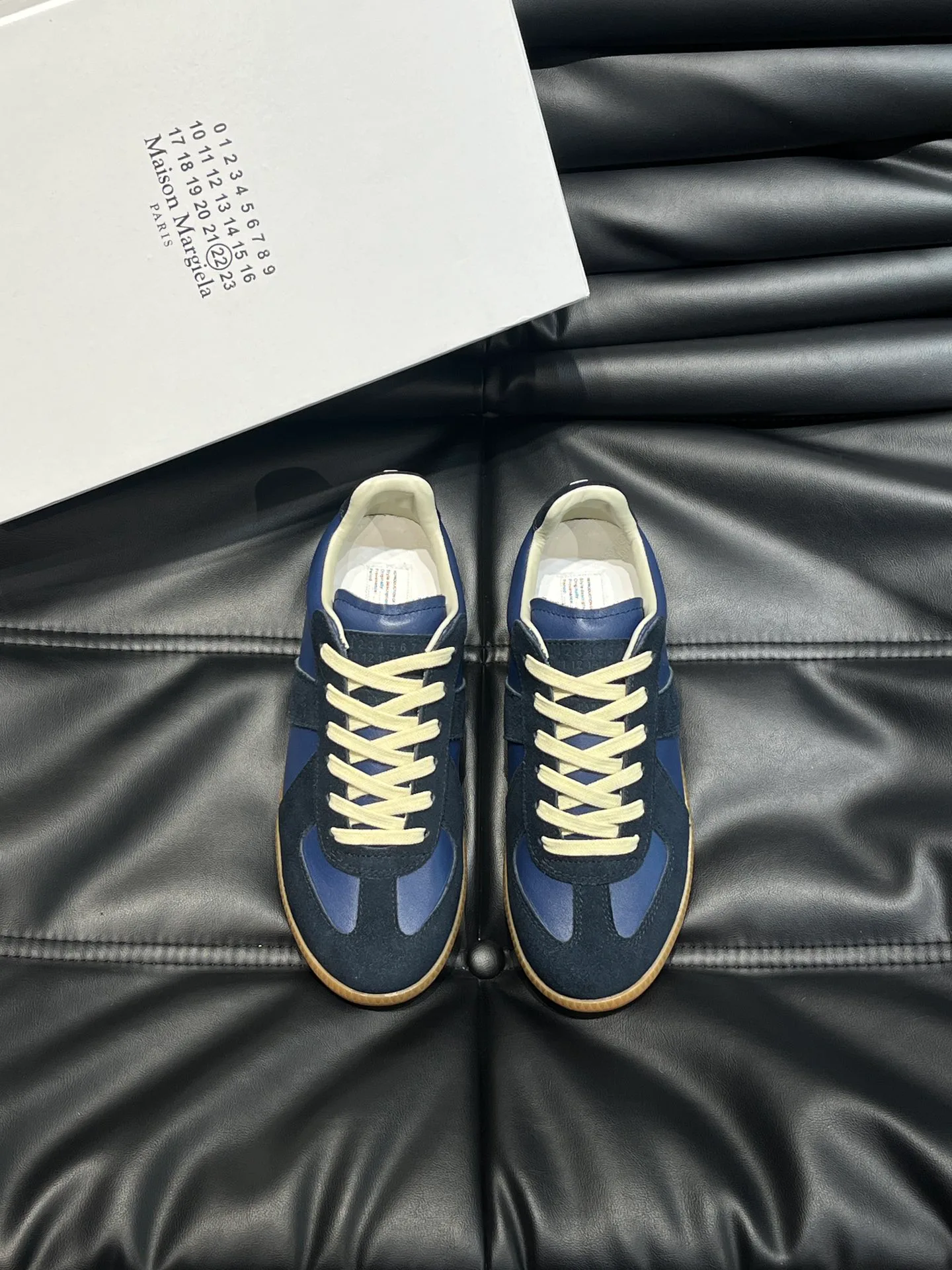 Кроссовки Женские Maison Margiela 17896506