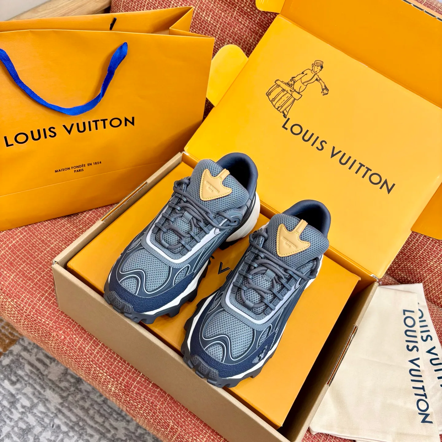 Кроссовки Мужские Louis Vuitton 18781861