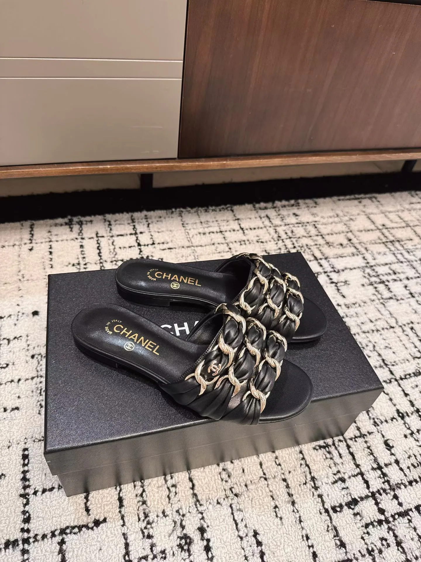 Шлепанцы Женские Chanel 735998