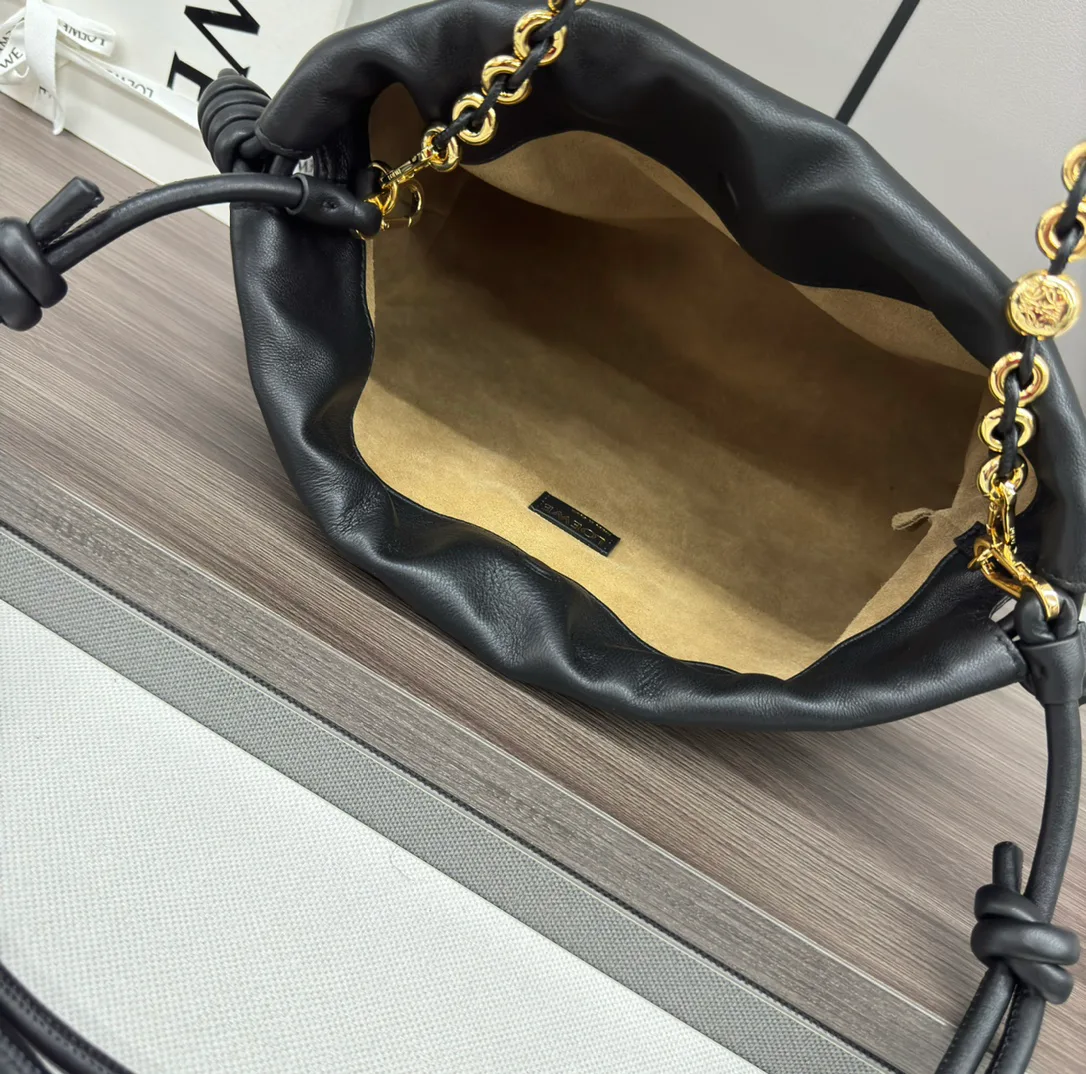 Классические Сумки Женские Loewe 11343644