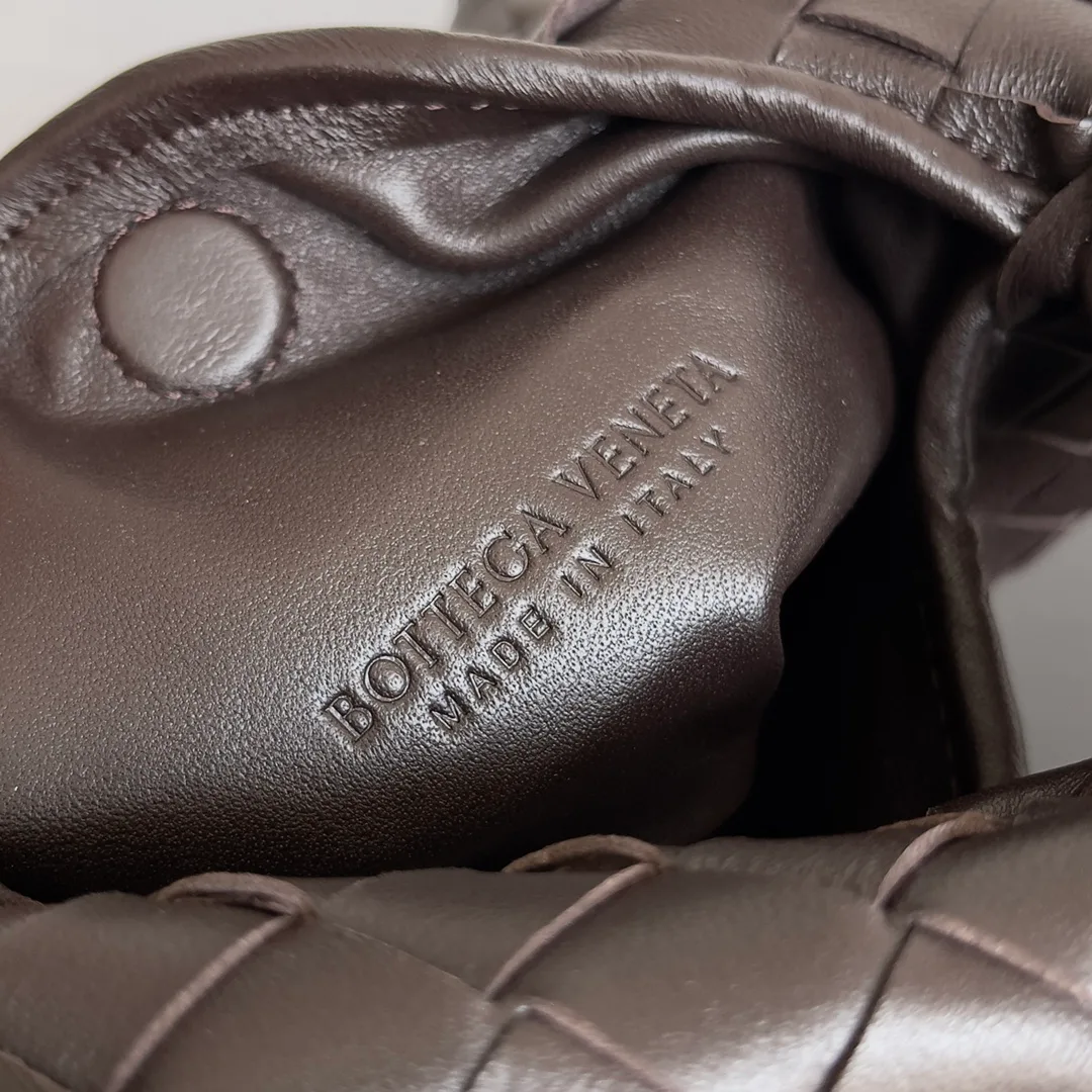 Классические Сумки Женские Bottega Veneta 17488719