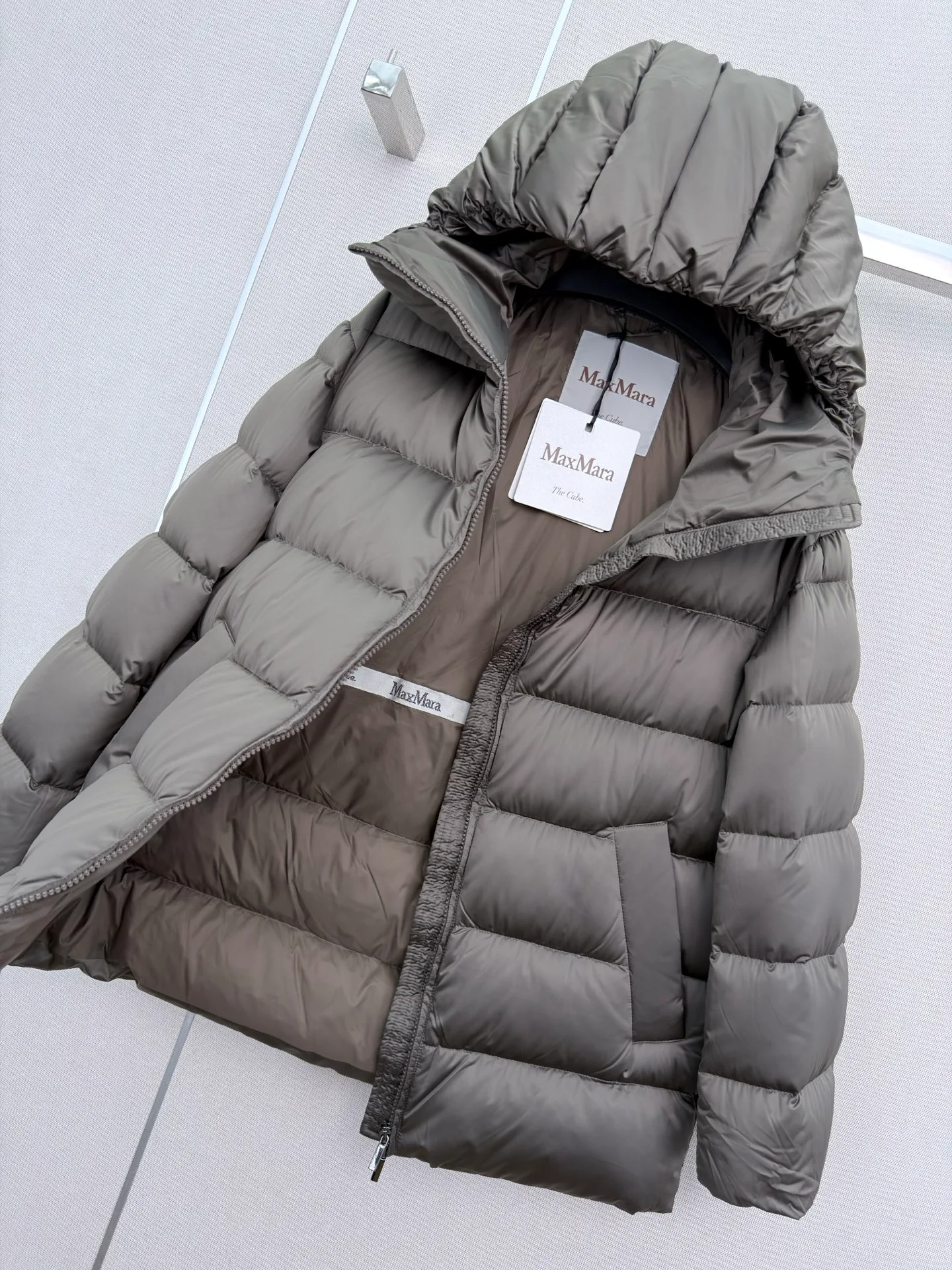 Куртки И Пуховики Женские Max Mara 18114119