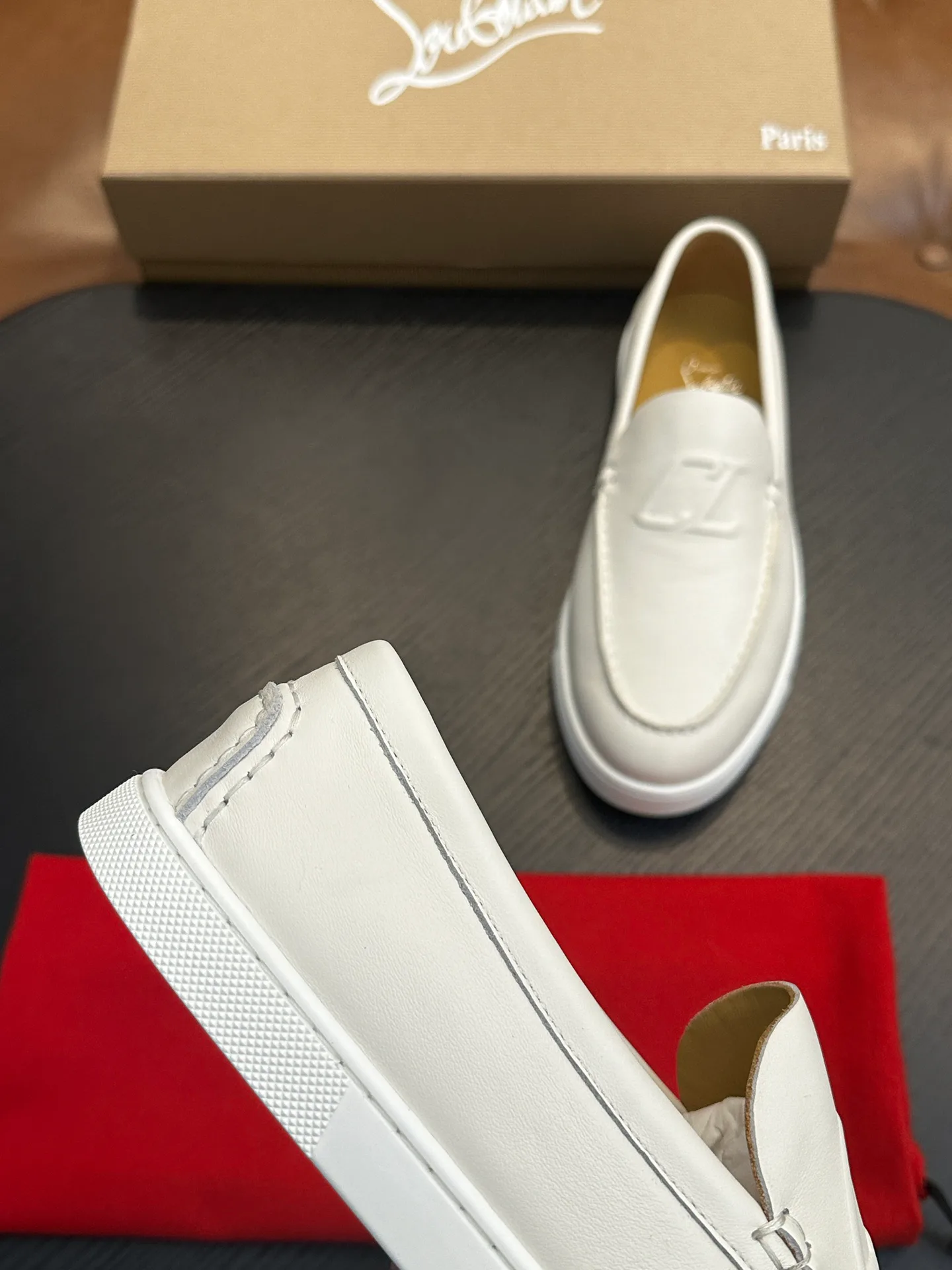 Тапочки Мужские Christian Louboutin 11606987