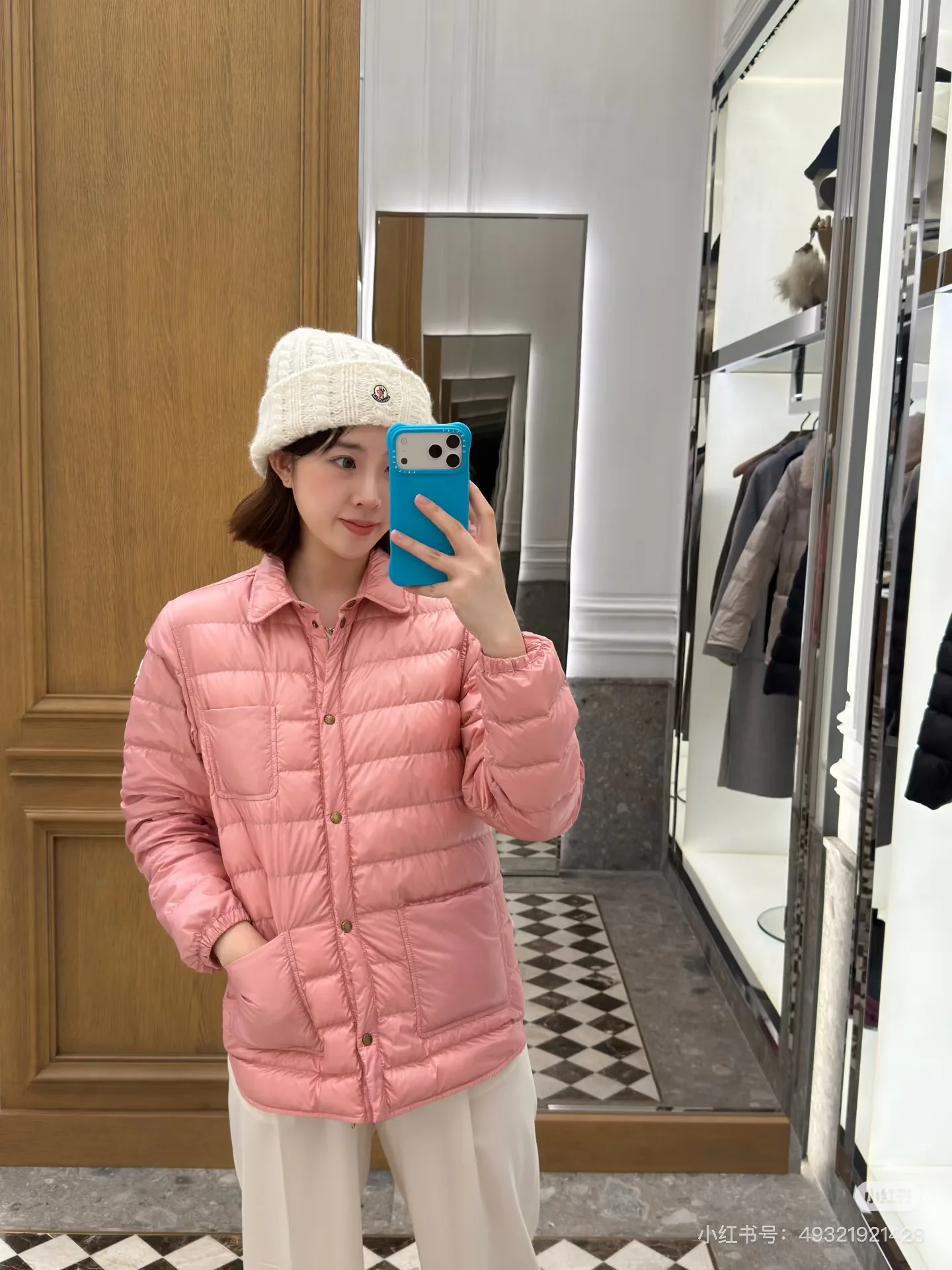 Куртки И Пуховики Женские Moncler 18113414