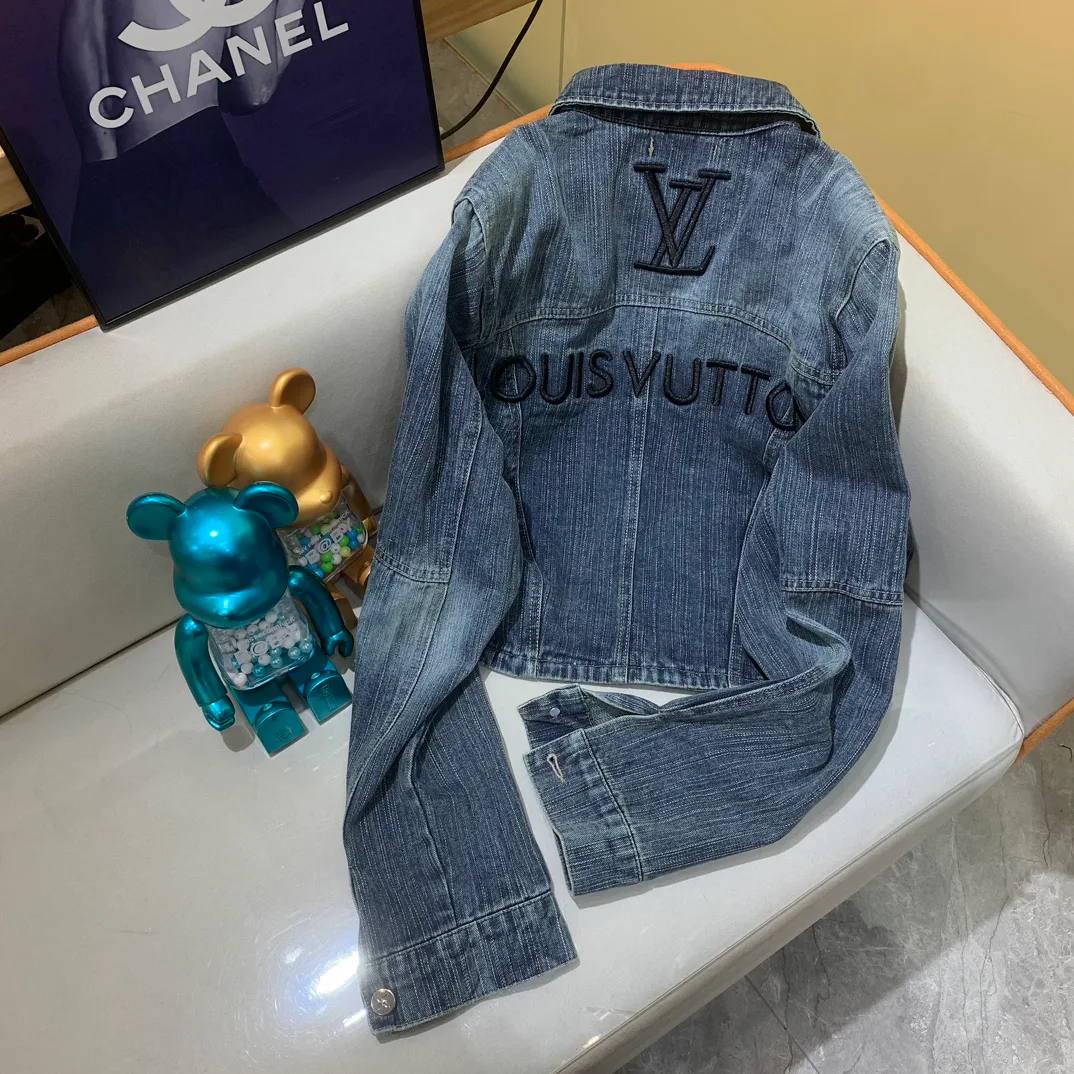 Куртки И Пуховики Женские Louis Vuitton 1763421