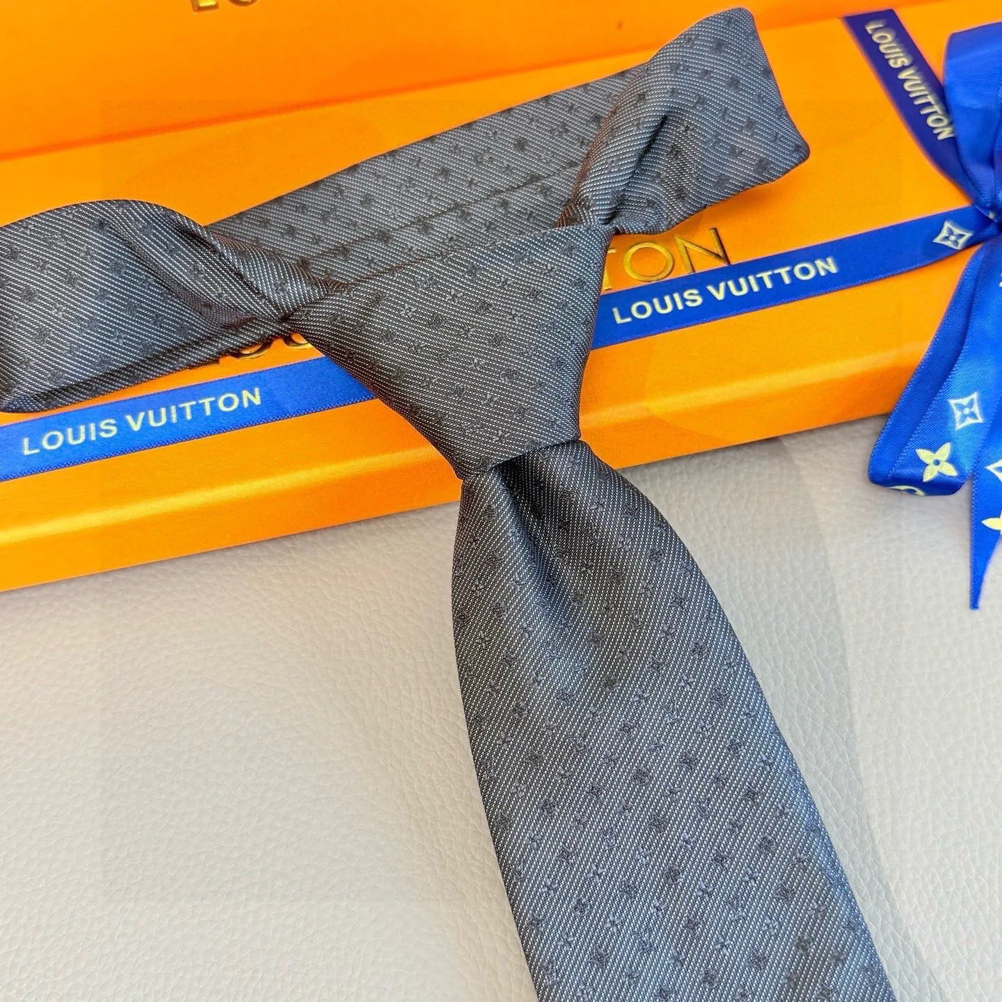 Ремни Louis Vuitton 11671450