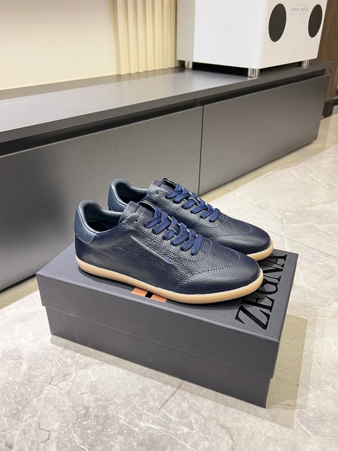 Кроссовки Женские Zegna 18514877