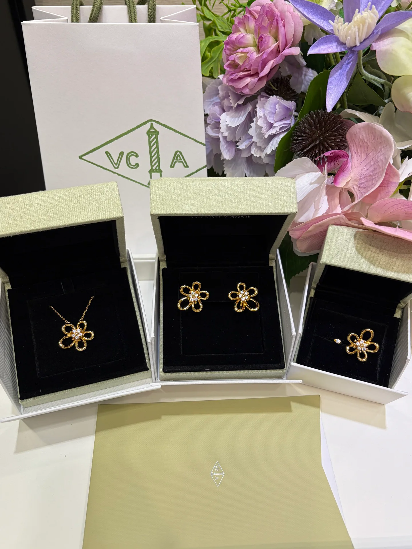 Бижутерия Van Cleef & Arpels 5096706