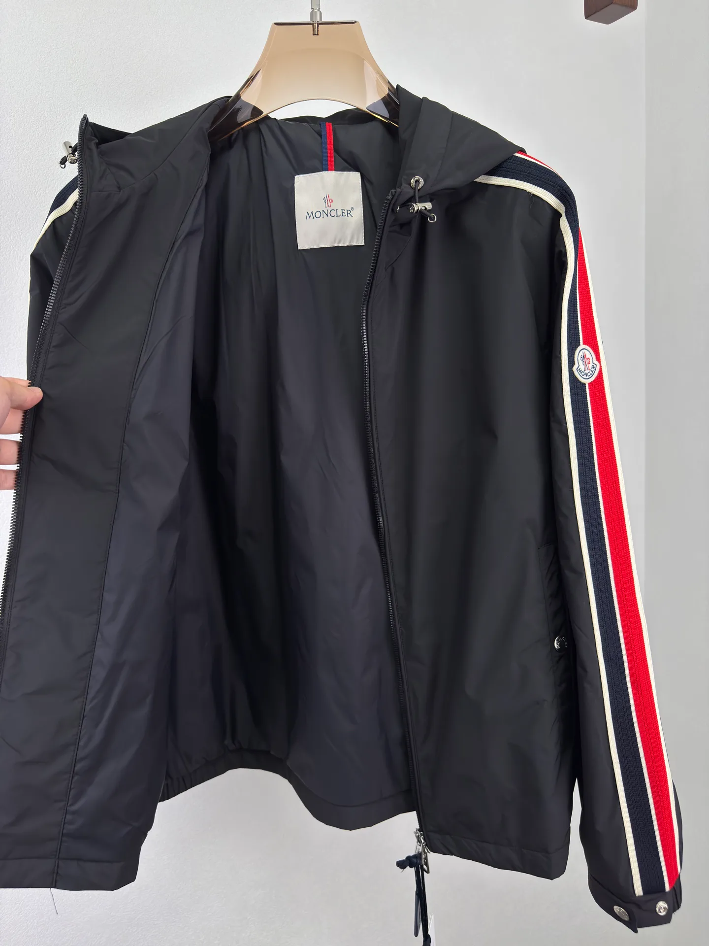 Куртки И Пуховики Мужские Moncler 81376