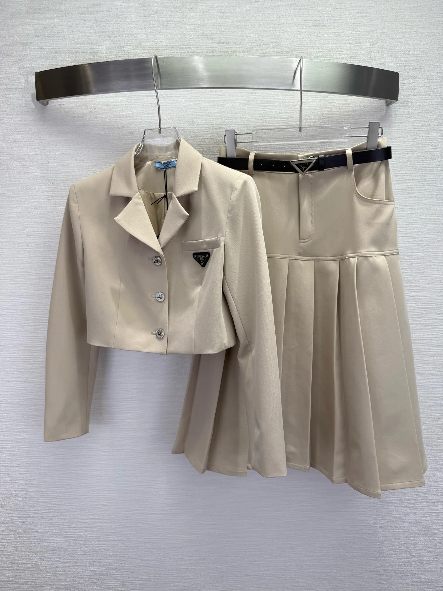 Костюмы Женские Prada 231152
