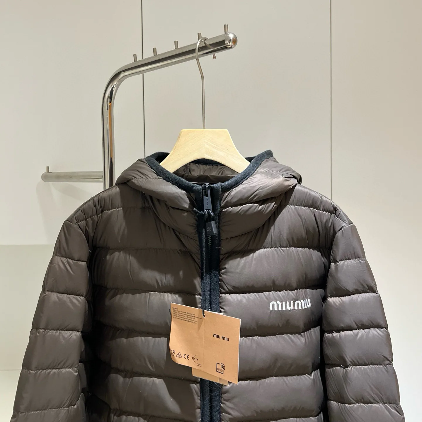 Куртки И Пуховики Женские Miu Miu 237474