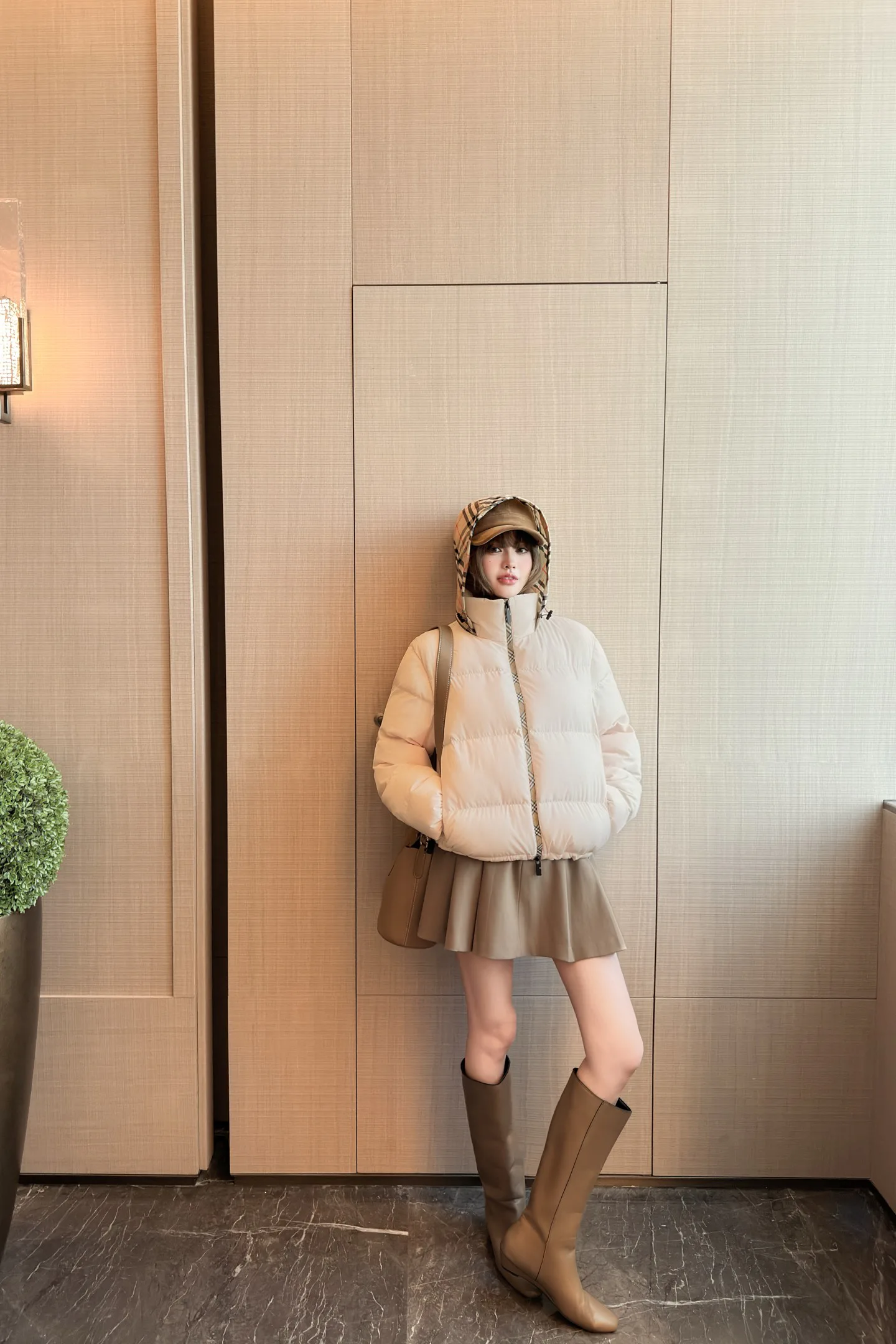 Куртки И Пуховики Женские Burberry 624525