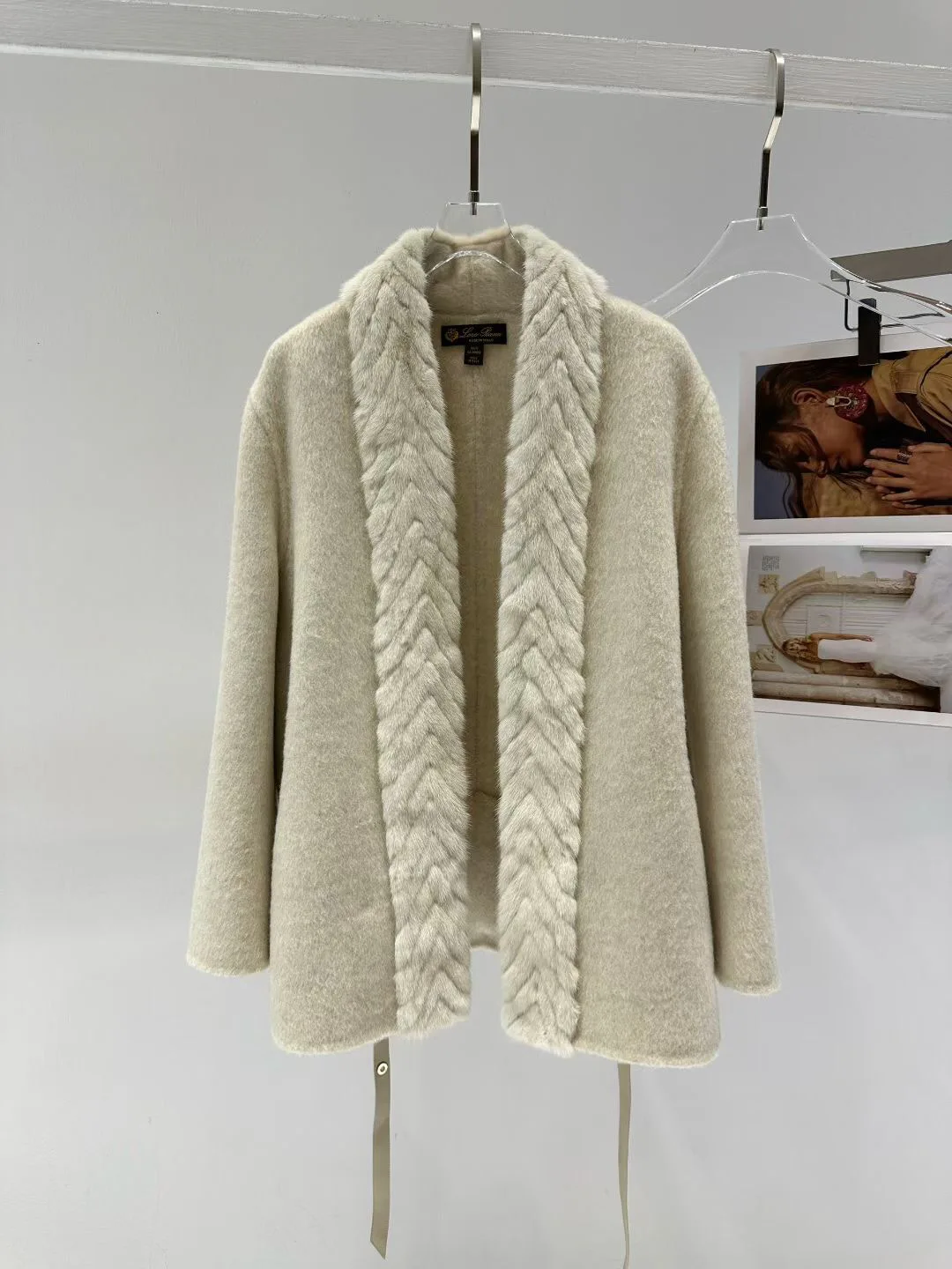 Пальто Женские Loro Piana 17933227