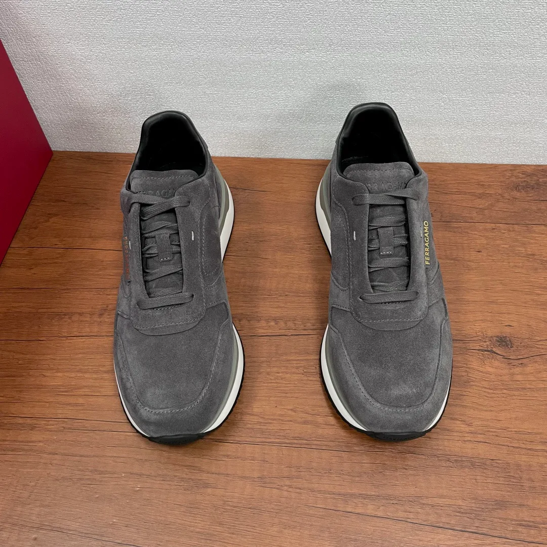 Кроссовки Мужские Salvatore Ferragamo 17598510