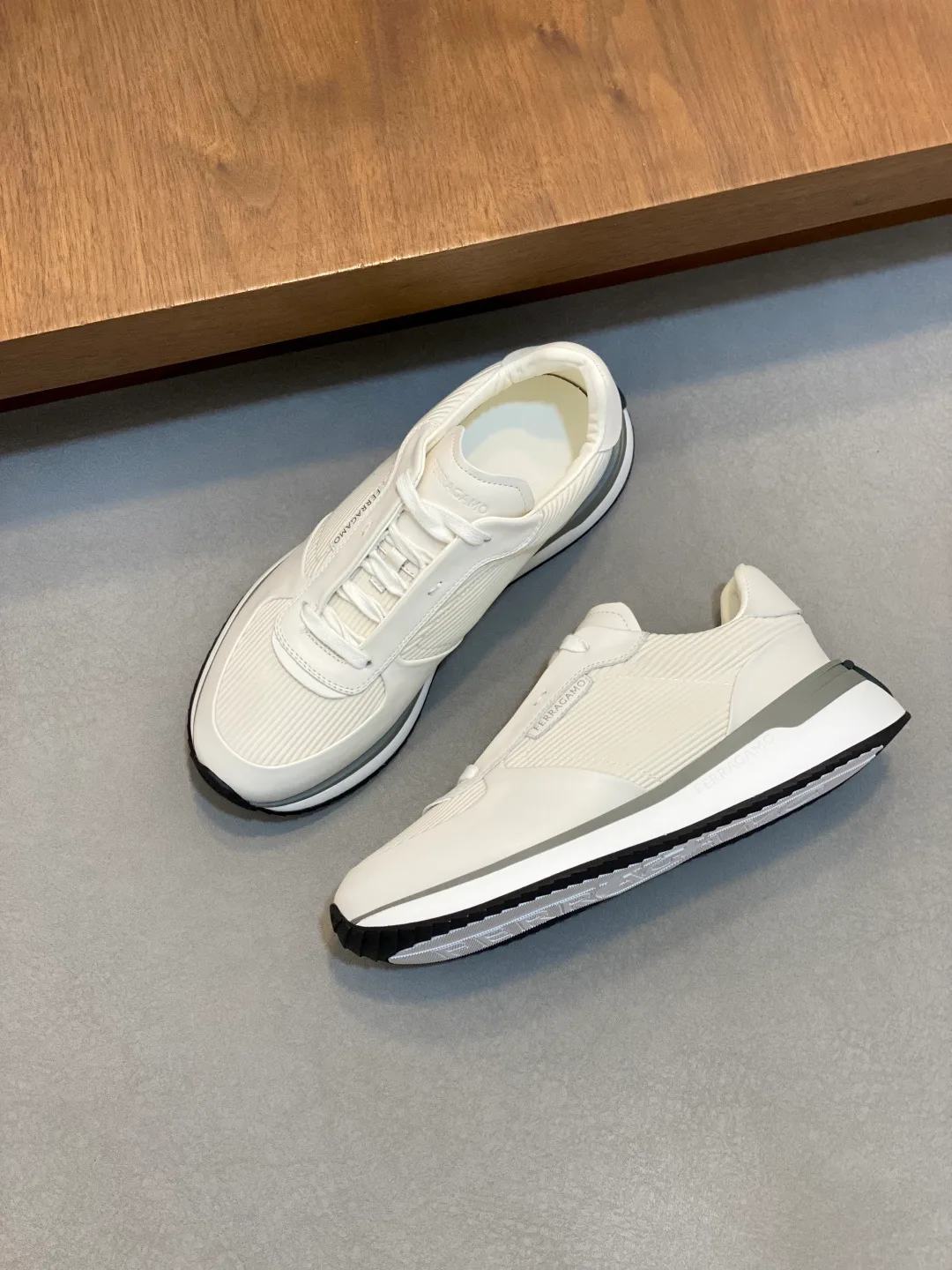 Кроссовки Мужские Salvatore Ferragamo 1498287