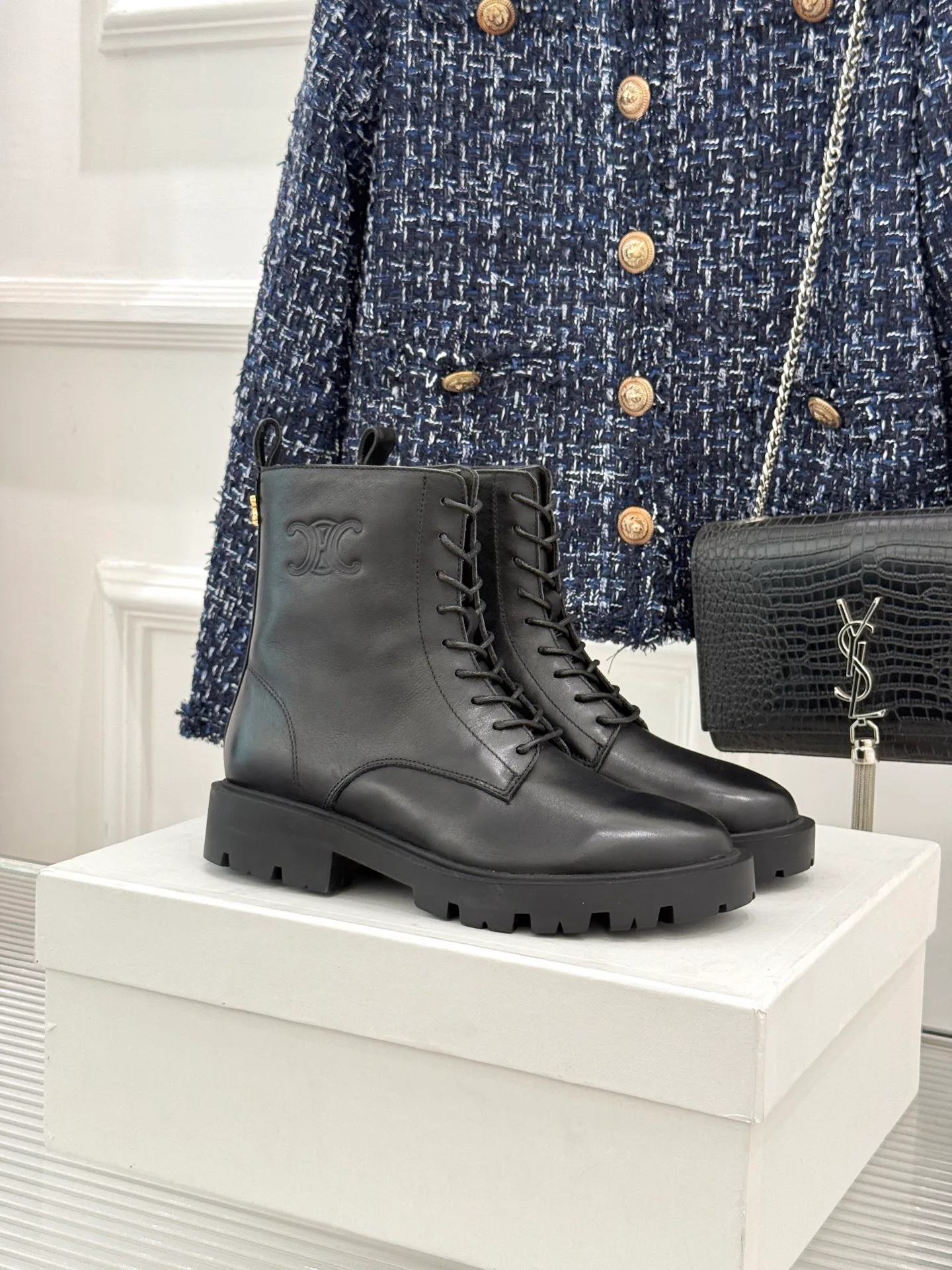 Ботинки Женские Celine 18233569