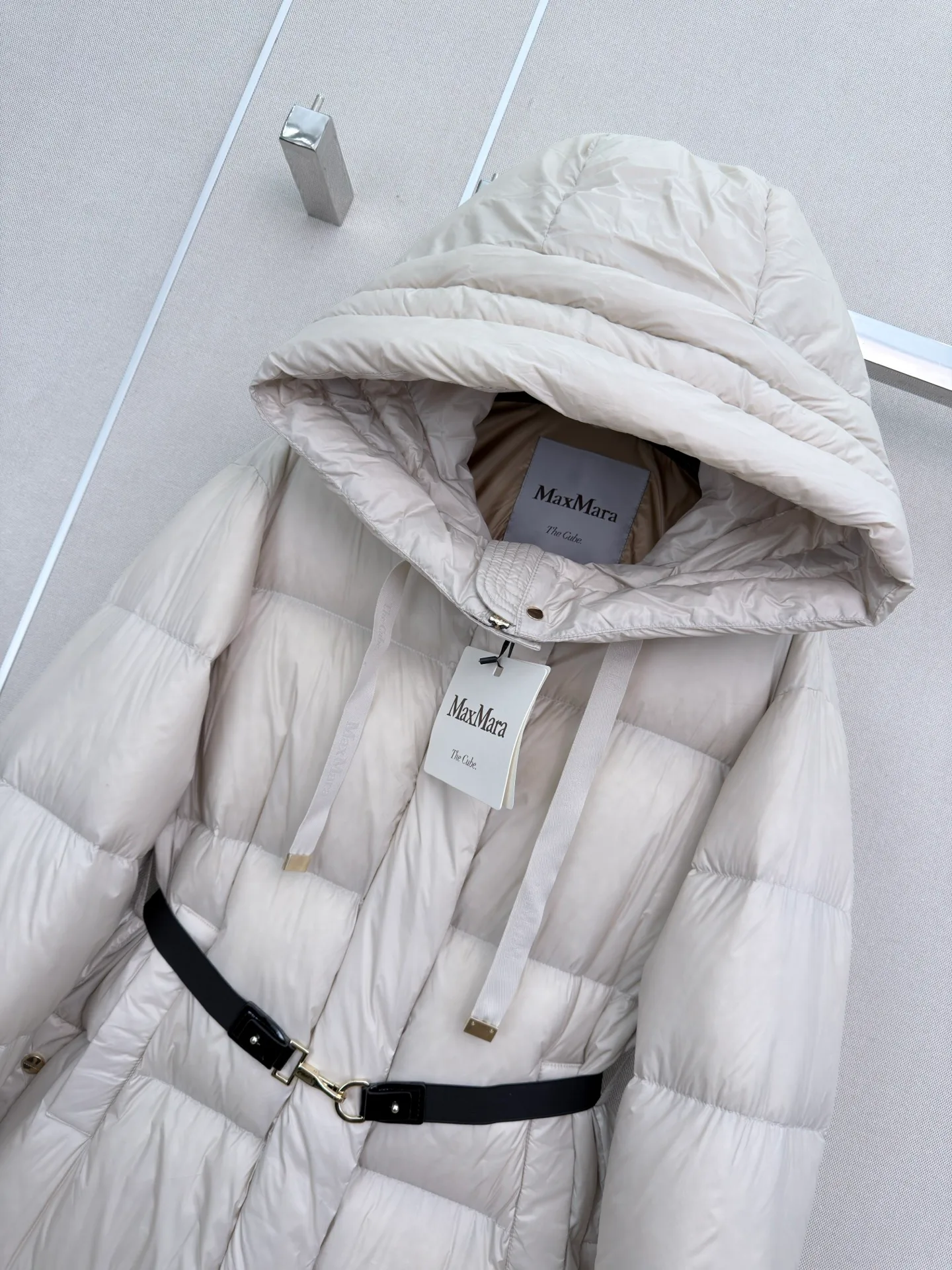 Куртки И Пуховики Женские Max Mara 18108883