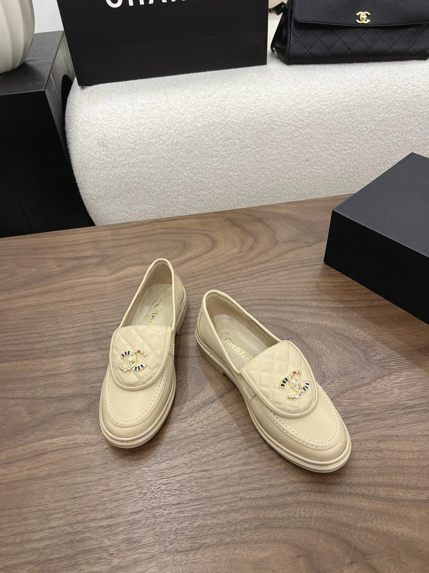 Лоферы И Мокасины Женские Chanel 17303660