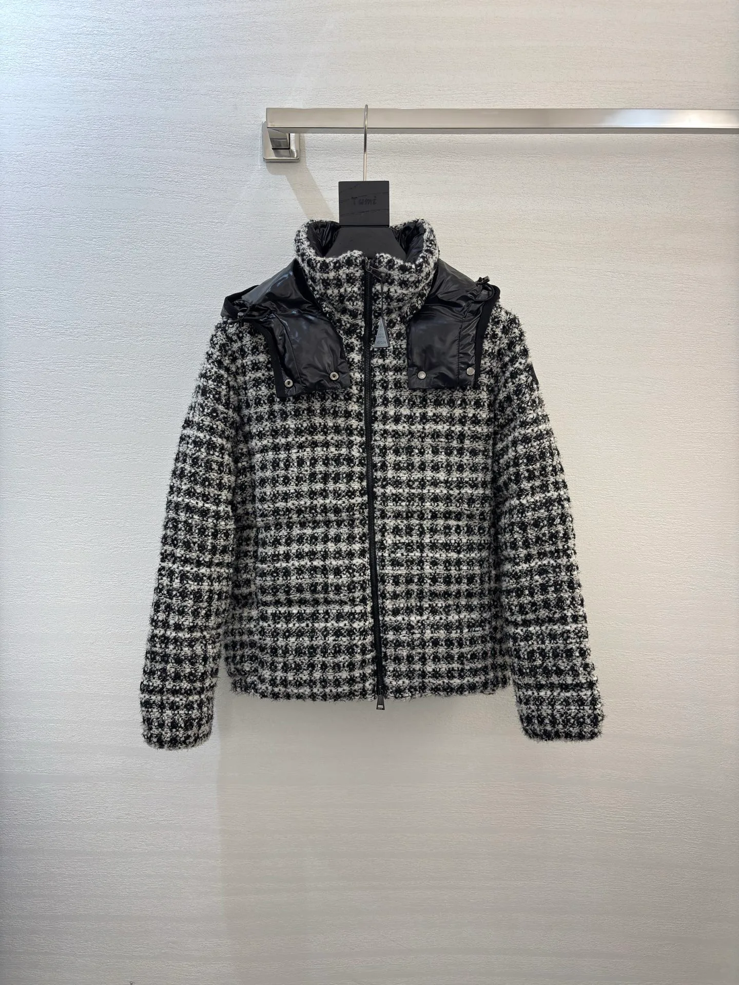Куртки И Пуховики Женские Moncler 346014