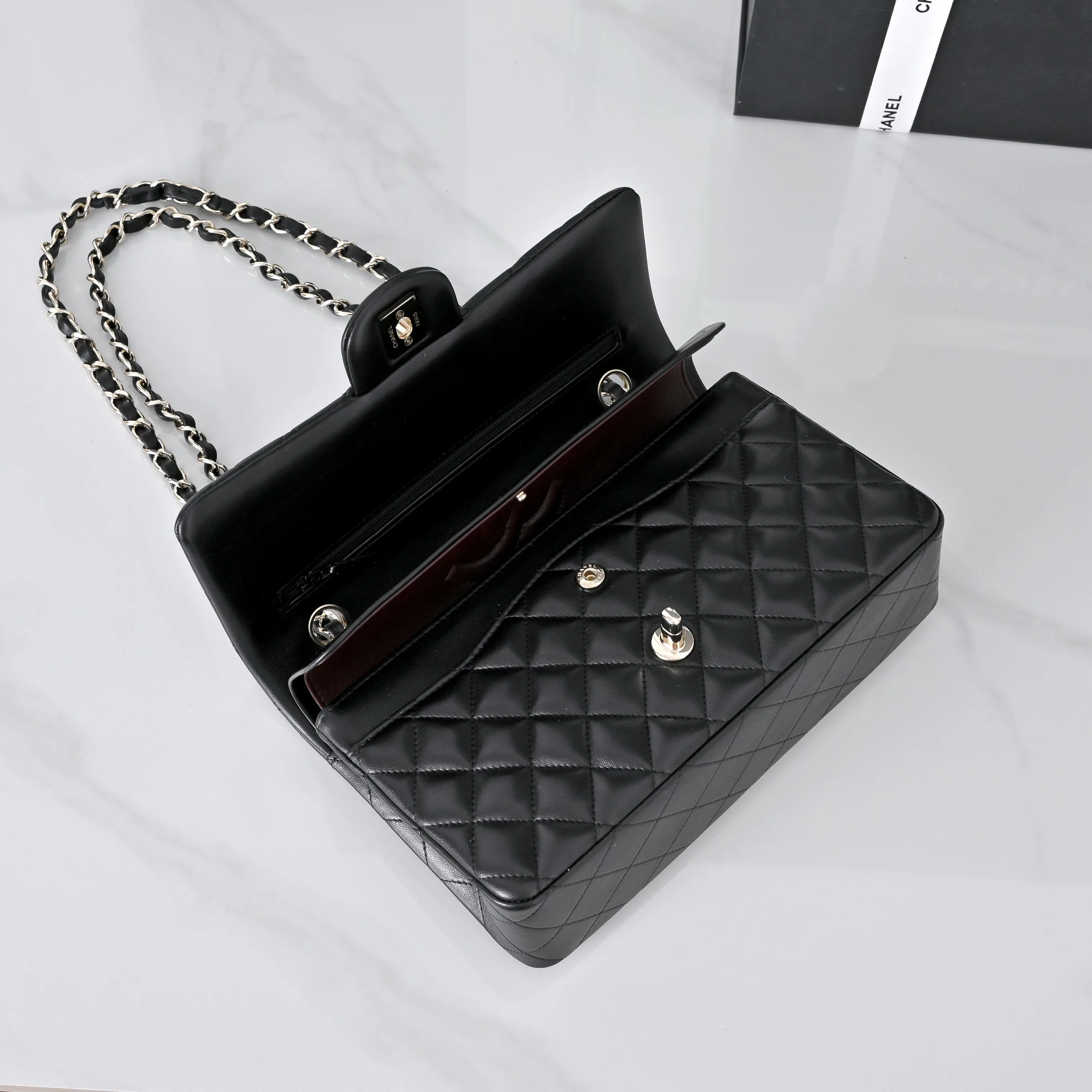 Классические Сумки Женские Chanel 18148083