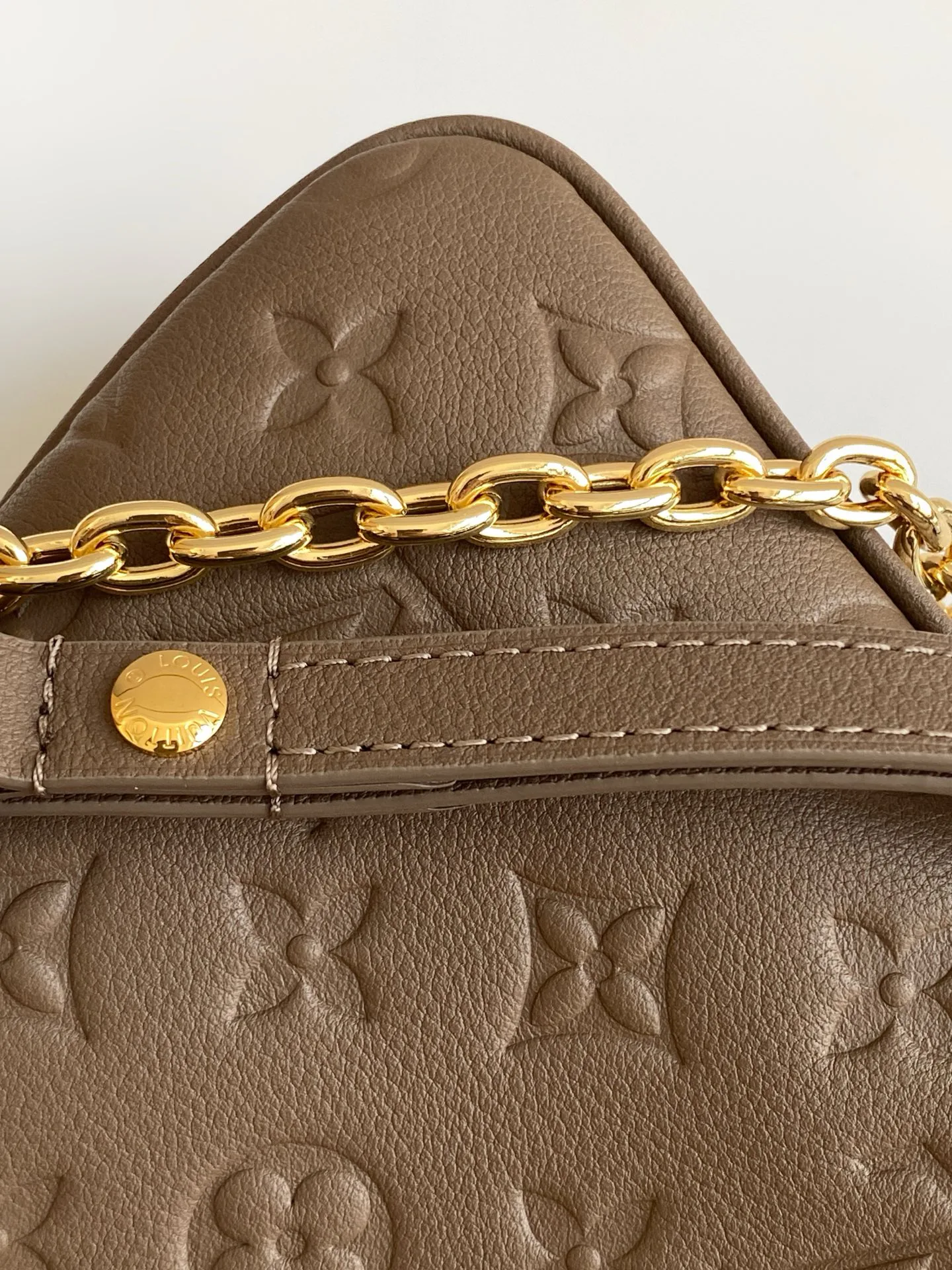 Сумки На Ремне Женские Louis Vuitton 163666